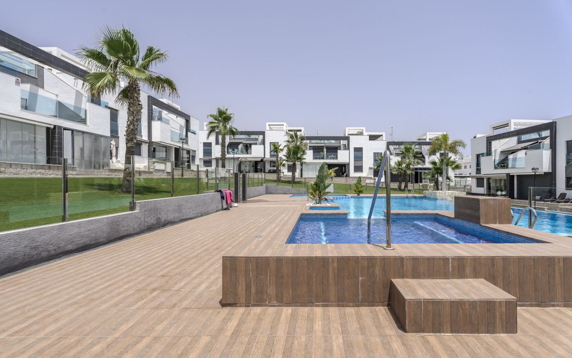Resale - Apartment - Punta Prima