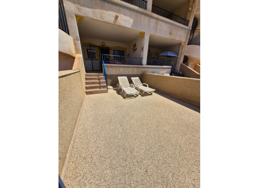 Resale - Apartment - Punta Prima