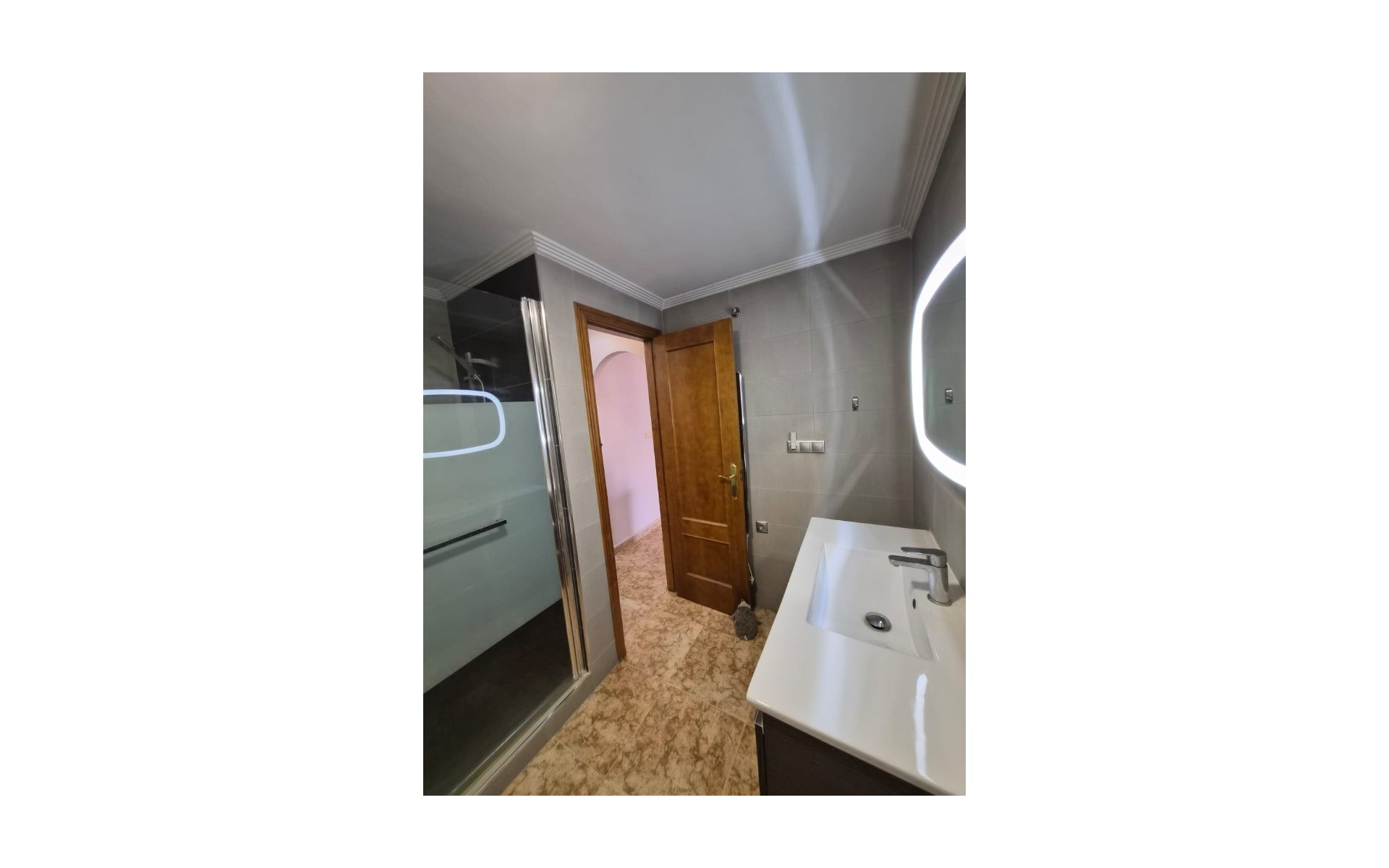 Resale - Apartment - Punta Prima