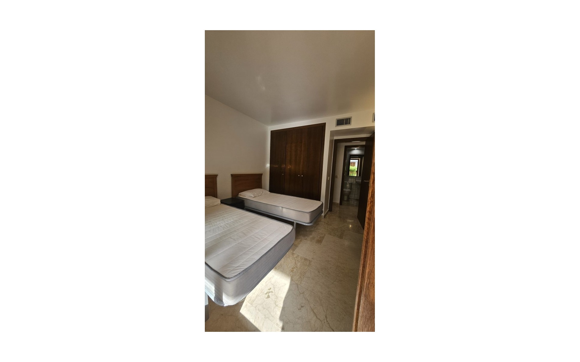 Resale - Apartment - Punta Prima