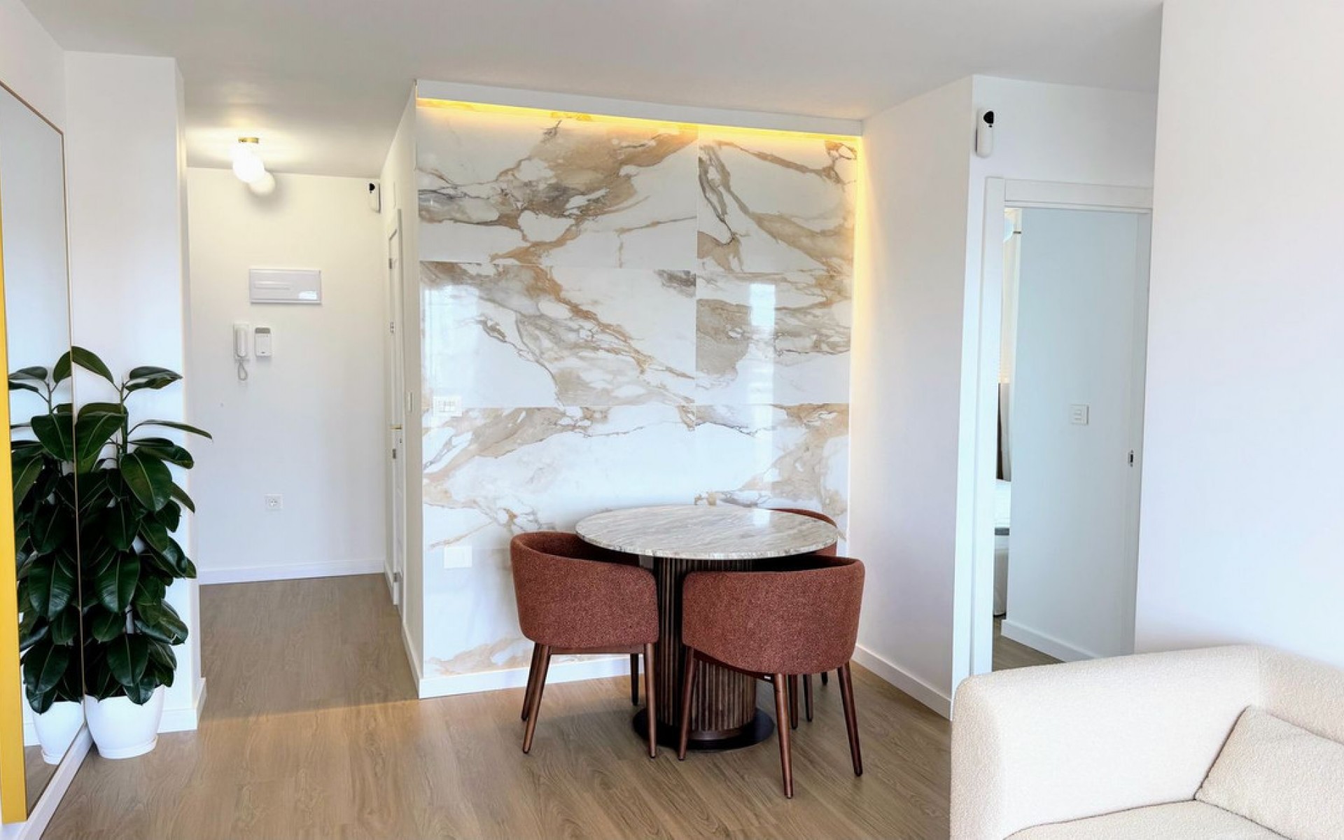 Resale - Apartment - Punta Prima