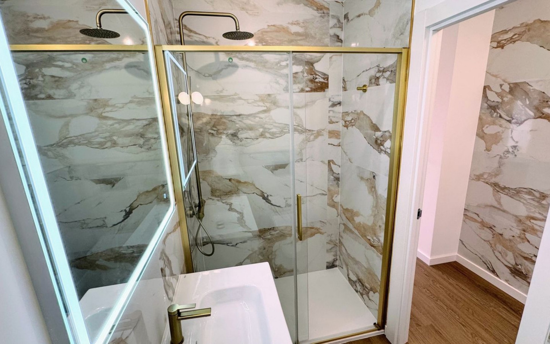 Resale - Apartment - Punta Prima