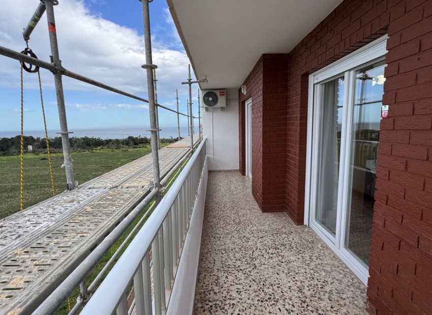 Resale - Apartment - Punta Prima