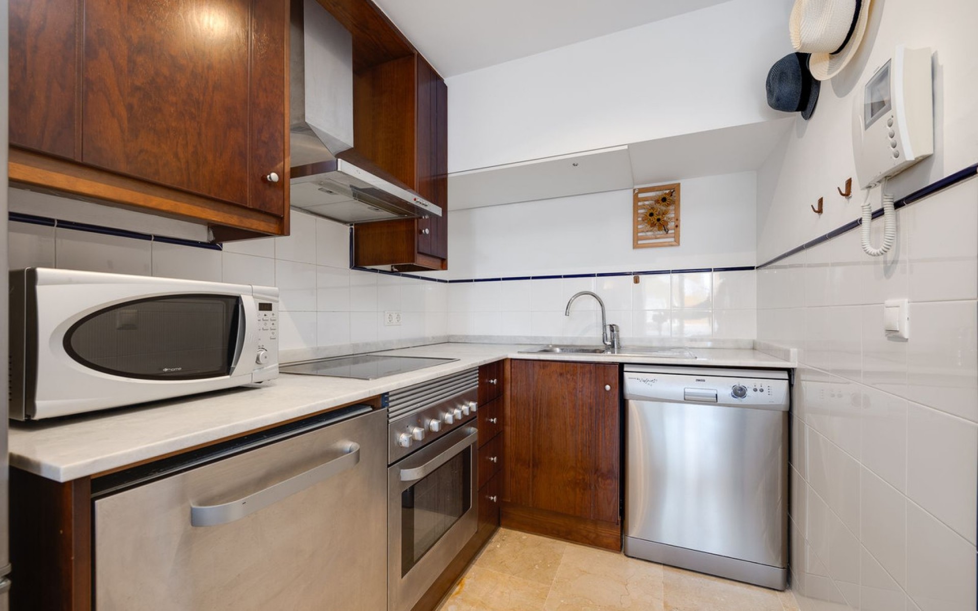 Resale - Apartment - Punta Prima