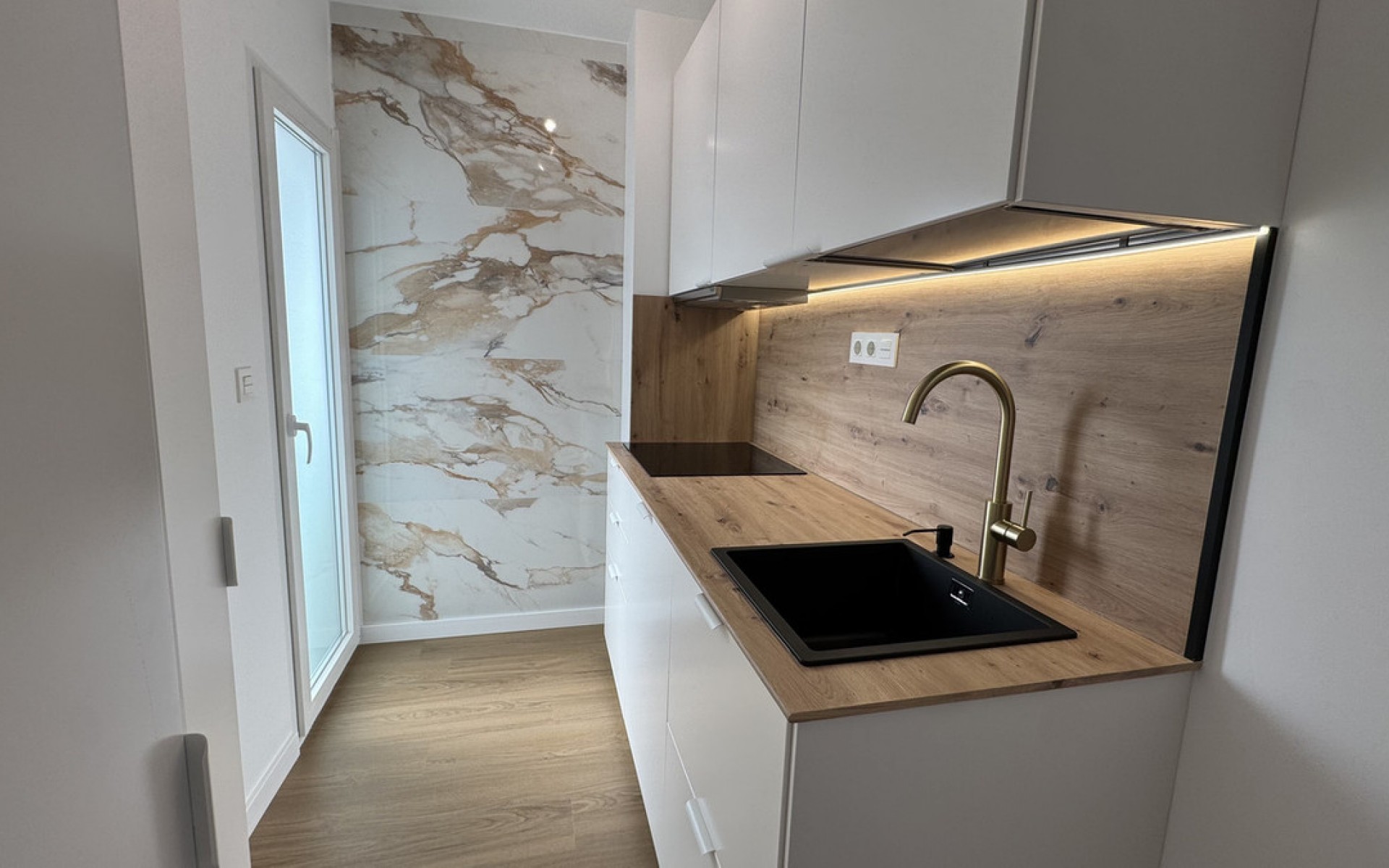 Resale - Apartment - Punta Prima