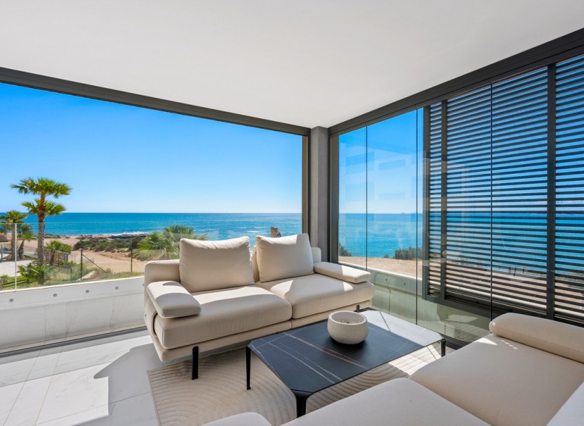 Resale - Apartment - Punta Prima
