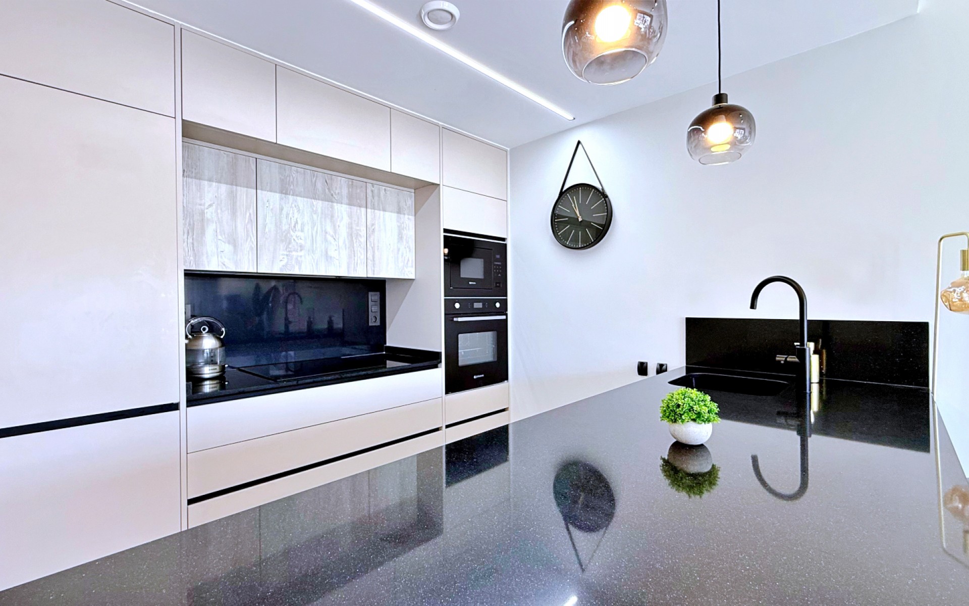 Resale - Apartment - Punta Prima