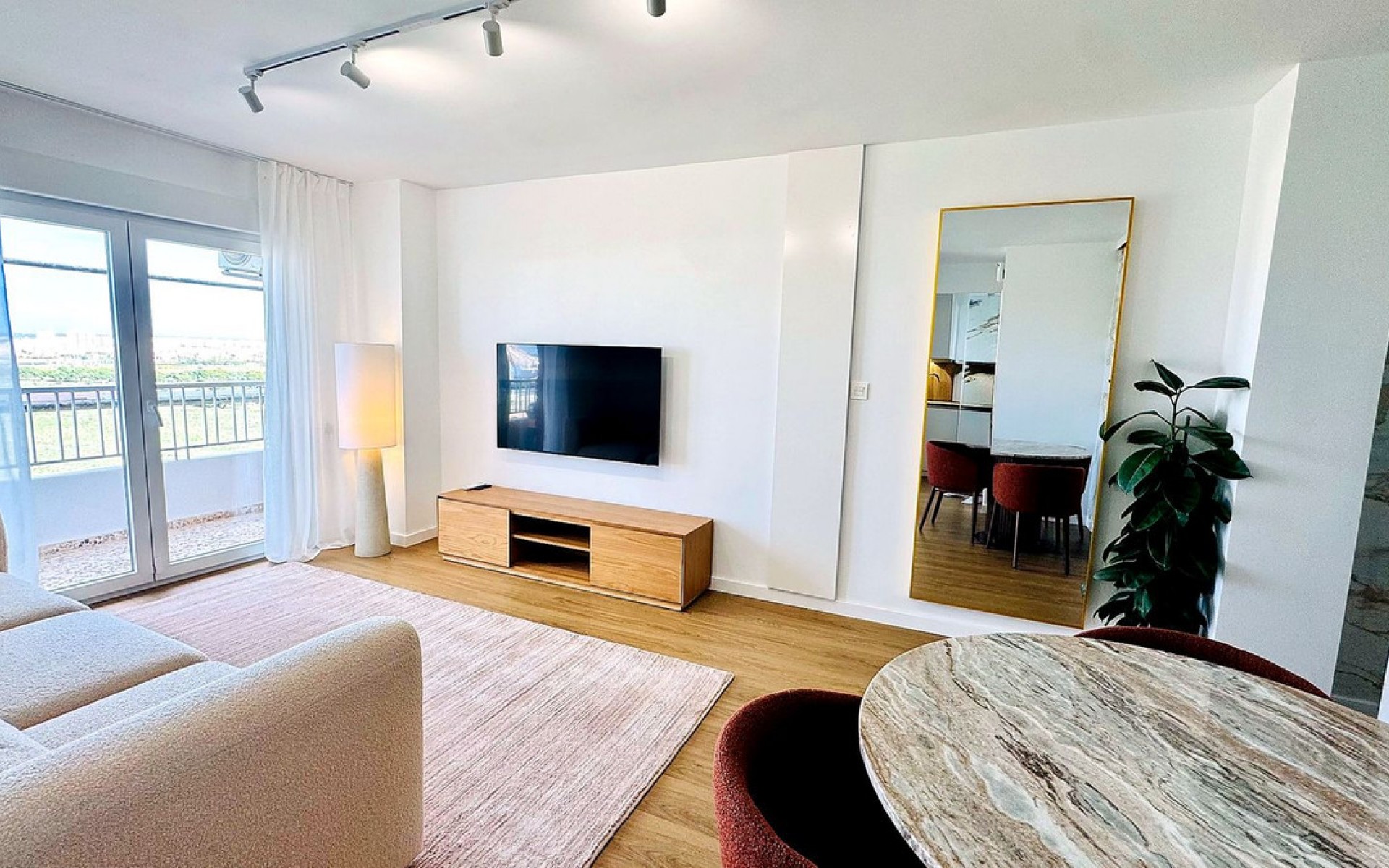 Resale - Apartment - Punta Prima