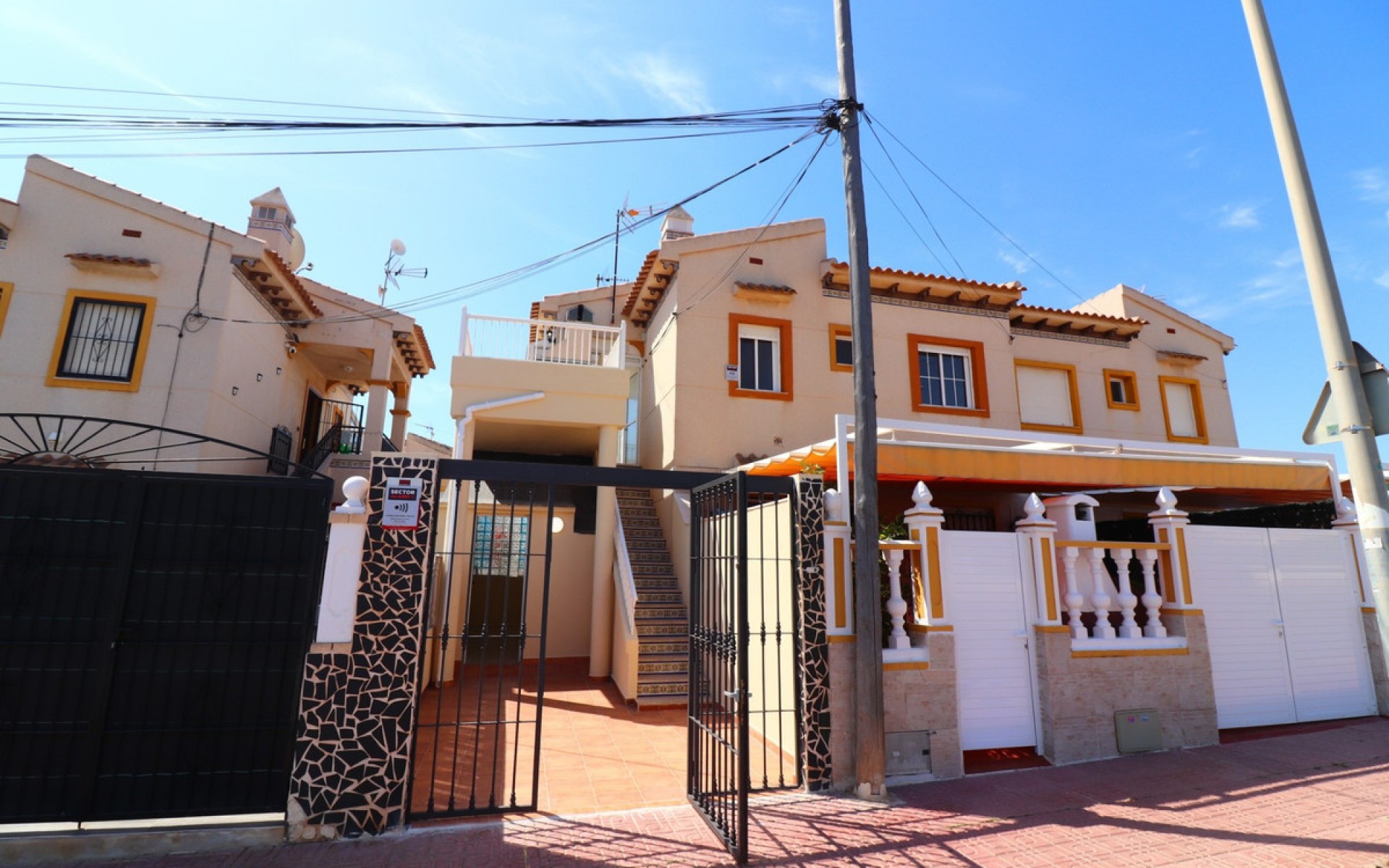 Resale - Apartment - Punta Prima