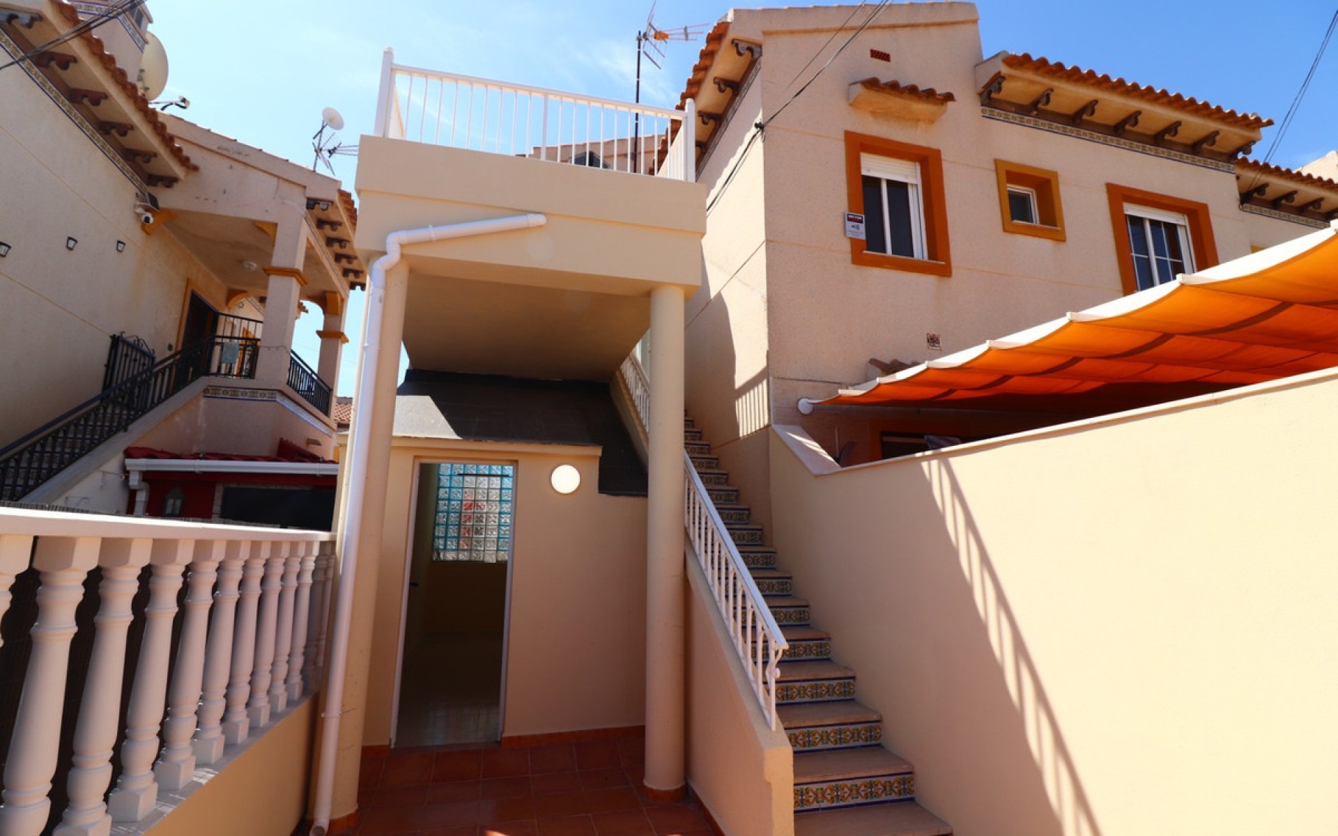 Resale - Apartment - Punta Prima