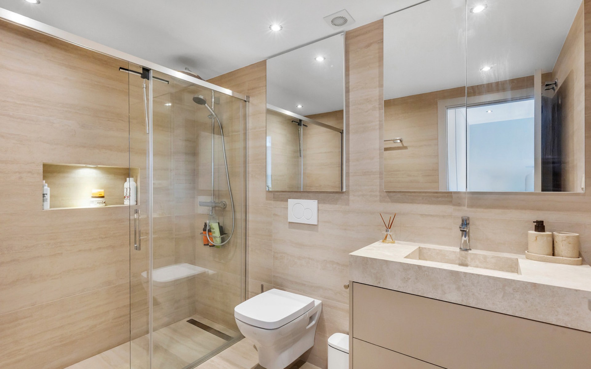 Resale - Apartment - Punta Prima