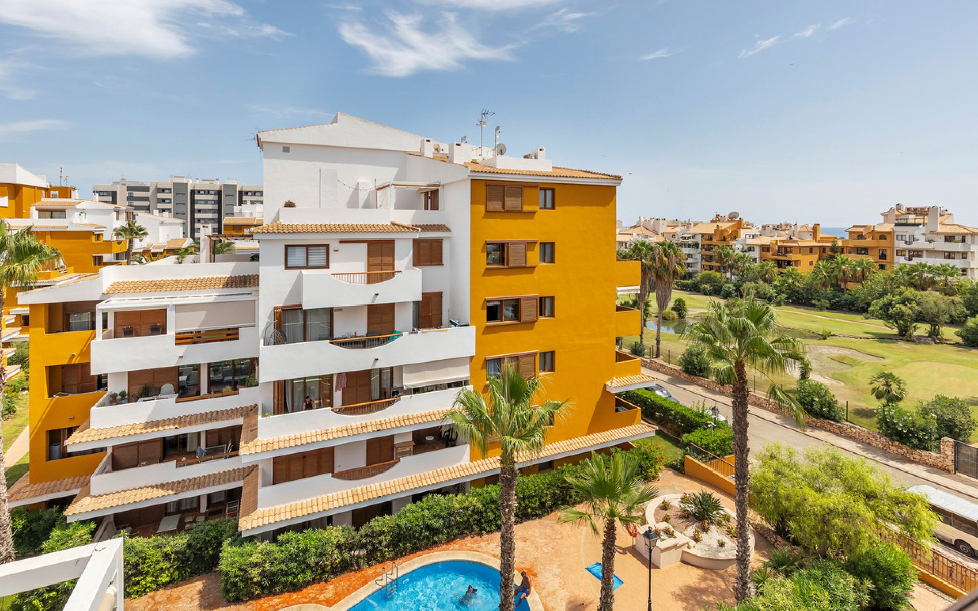 Resale - Apartment - Punta Prima