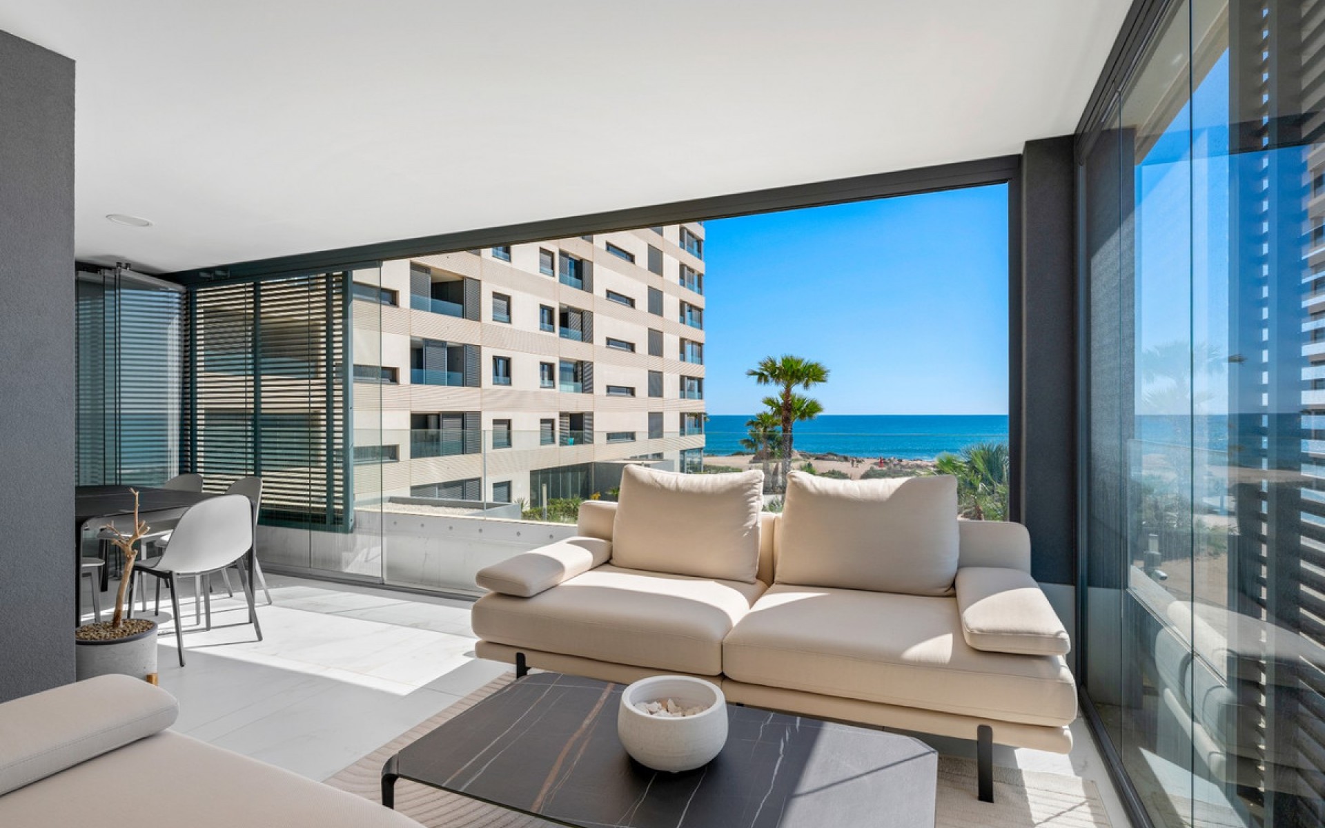 Resale - Apartment - Punta Prima