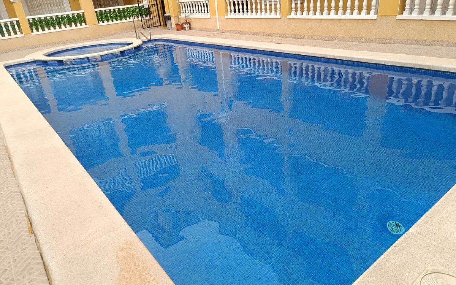 Resale - Apartment - Rafal - rafal