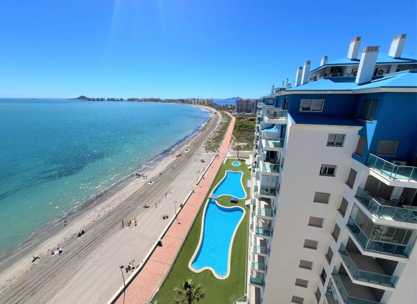 Resale - Apartment - San Javier - La Manga Del Mar Menor