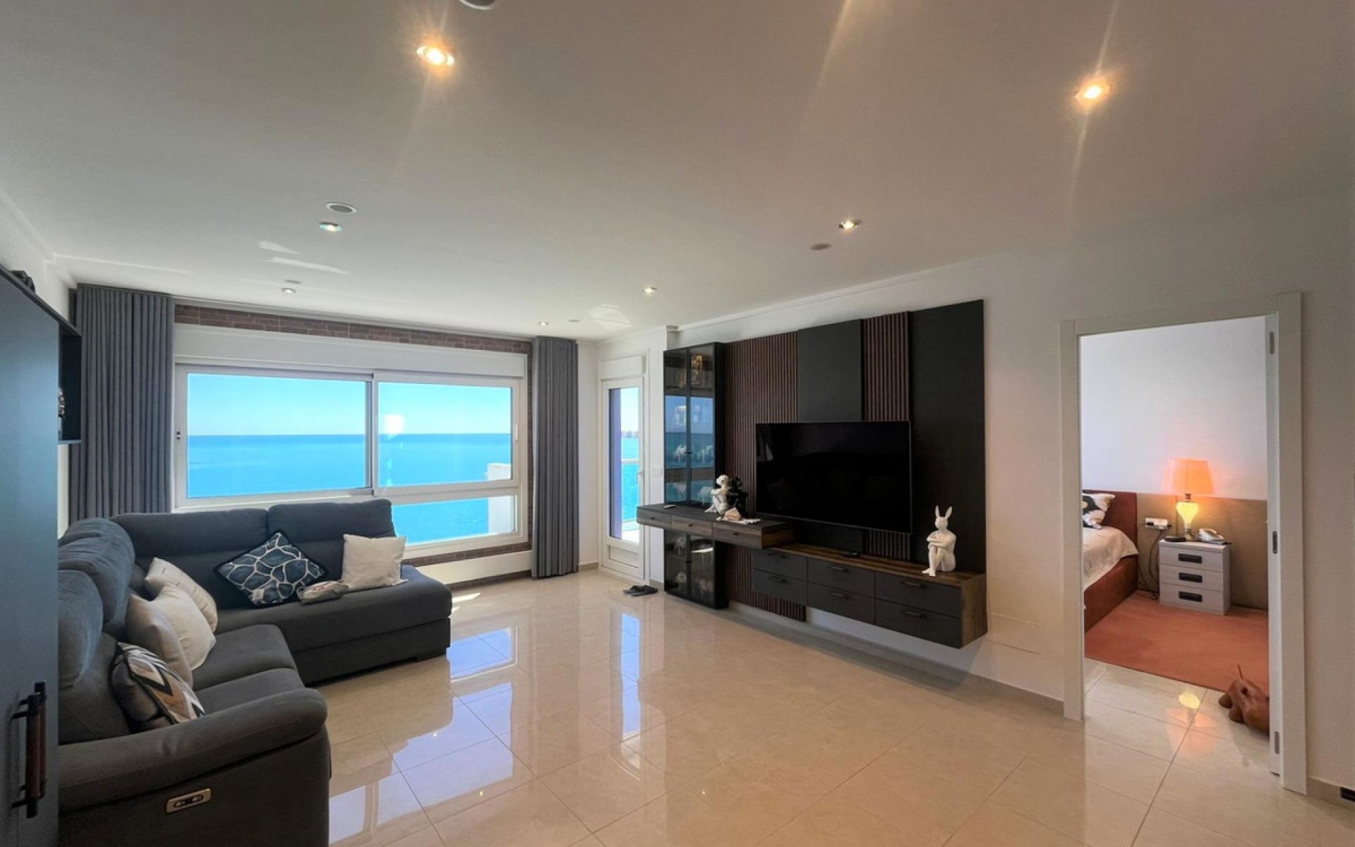 Resale - Apartment - San Javier - La Manga Del Mar Menor