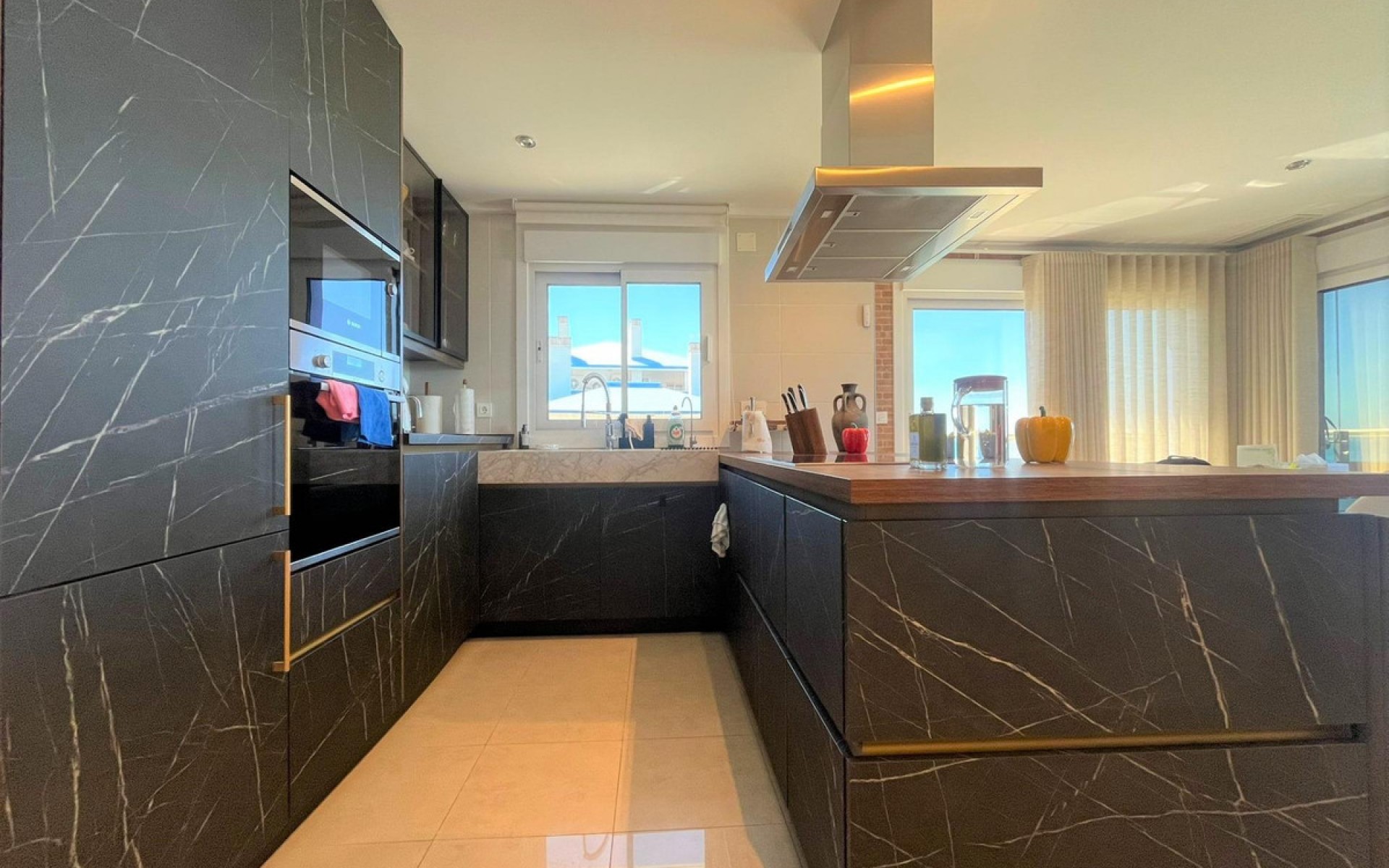 Resale - Apartment - San Javier - La Manga Del Mar Menor