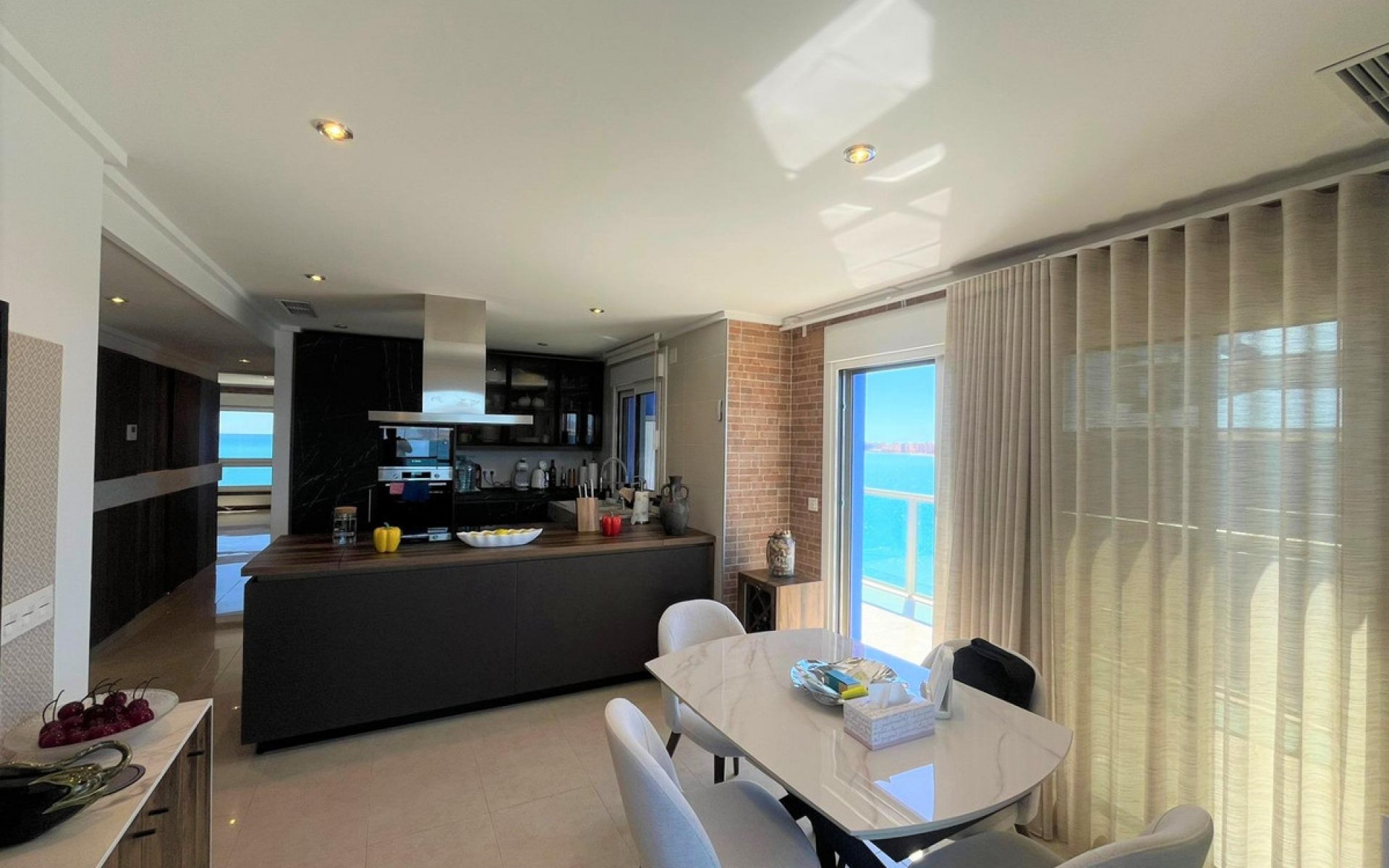 Resale - Apartment - San Javier - La Manga Del Mar Menor