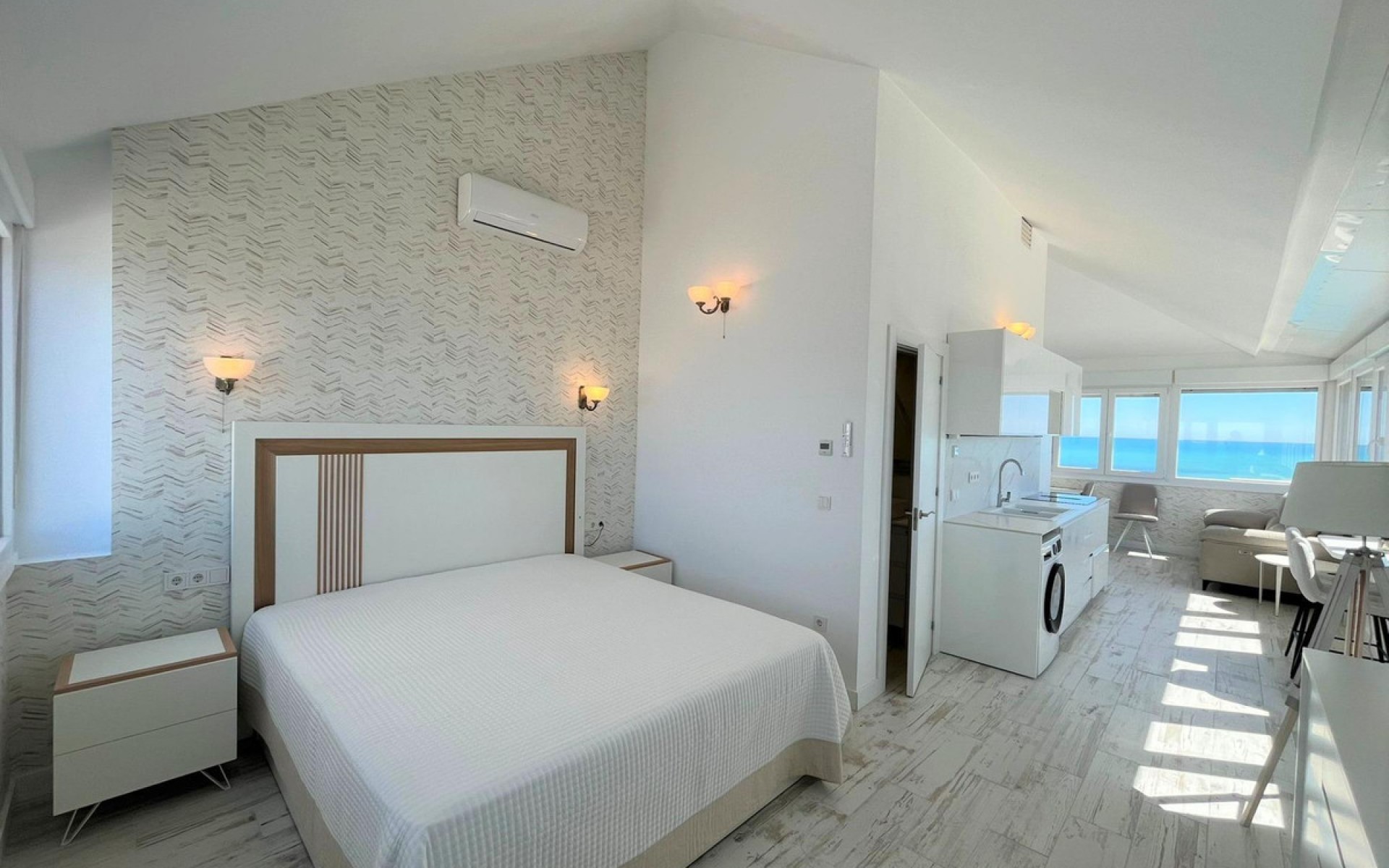 Resale - Apartment - San Javier - La Manga Del Mar Menor