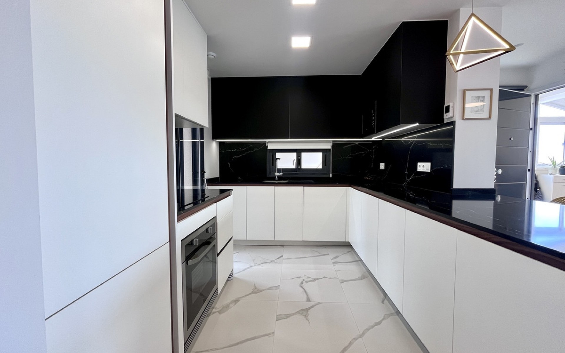 Resale - Apartment - San Miguel De Salinas - San Miguel de Salinas Centro