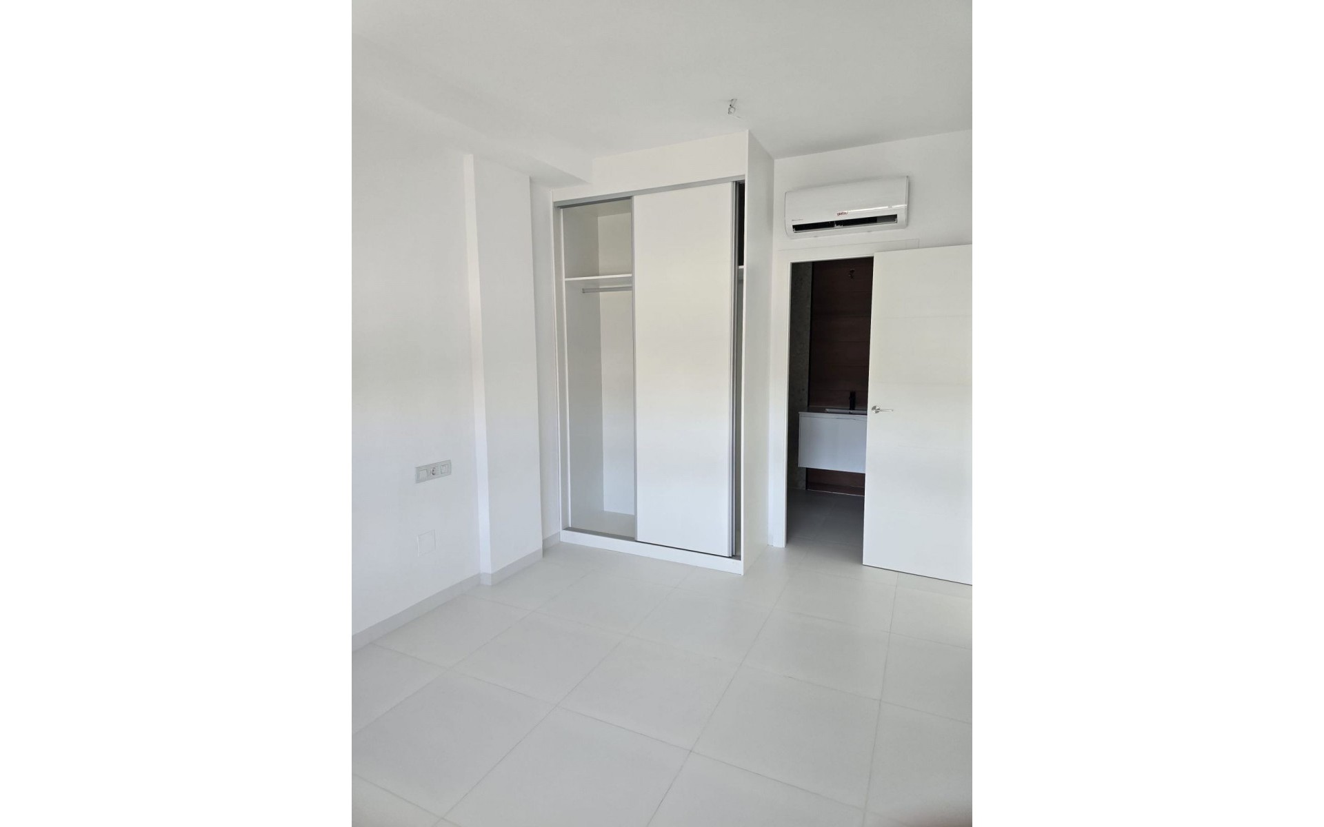 Resale - Apartment - San Miguel De Salinas - San Miguel de Salinas Centro