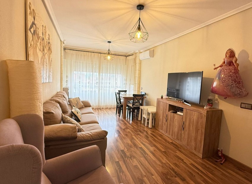 Resale - Apartment - San Miguel De Salinas - San Miguel de Salinas Centro