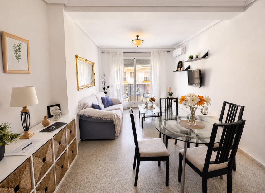 Resale - Apartment - San Miguel De Salinas - San Miguel de Salinas Centro
