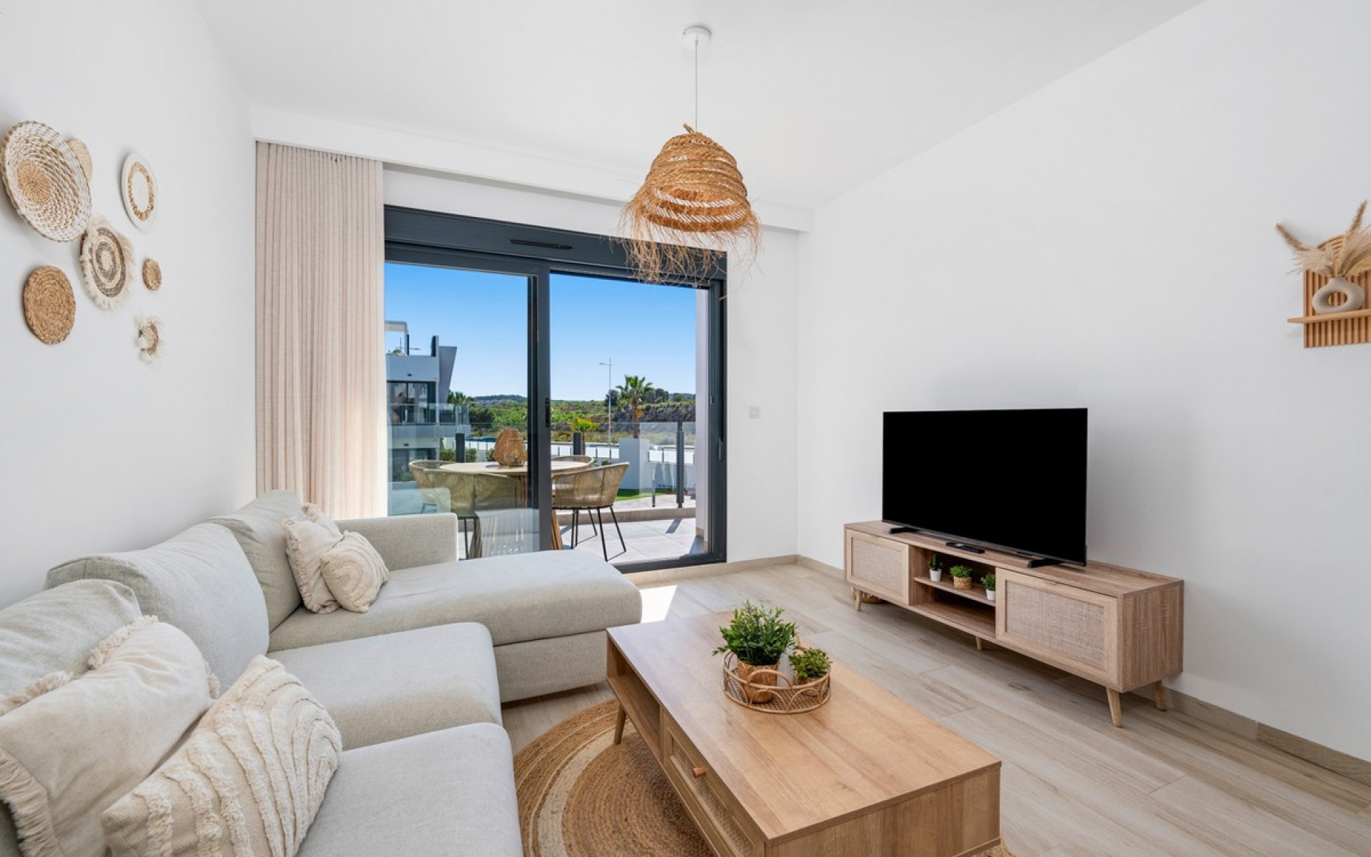 Resale - Apartment - San Miguel De Salinas - San Miguel