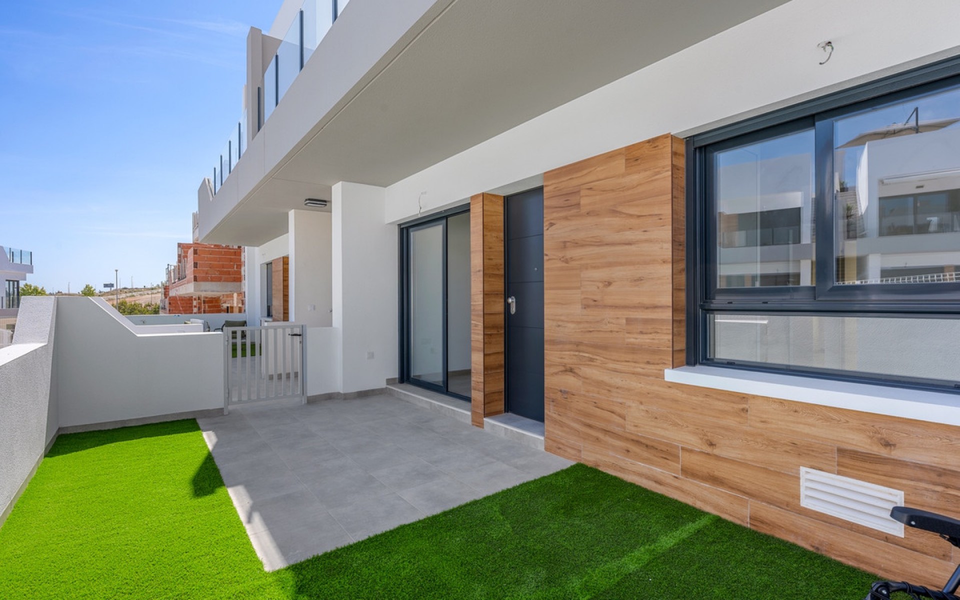 Resale - Apartment - San Miguel De Salinas - San Miguel