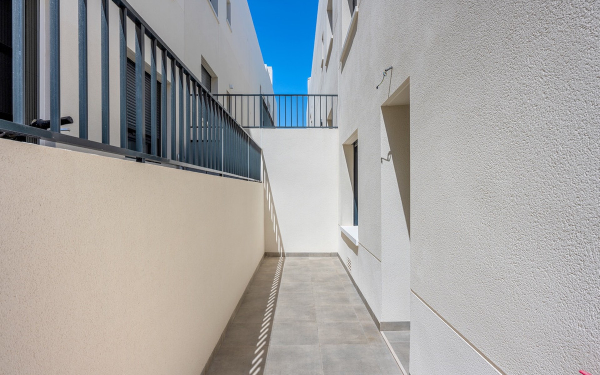 Resale - Apartment - San Miguel De Salinas - San Miguel