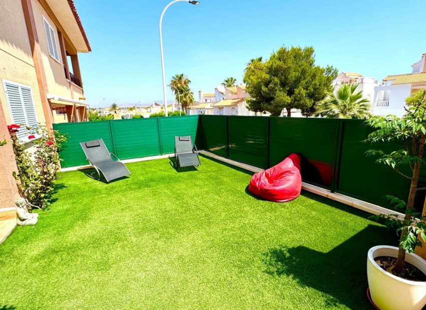 Resale - Apartment - Santa Pola - Gran Alacant