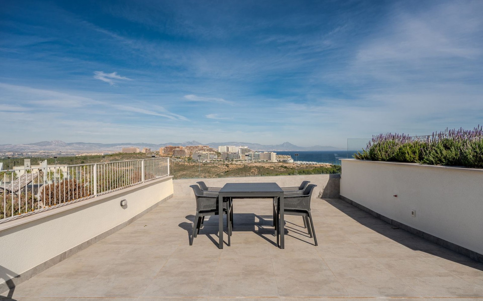 Resale - Apartment - Santa Pola - Gran Alacant