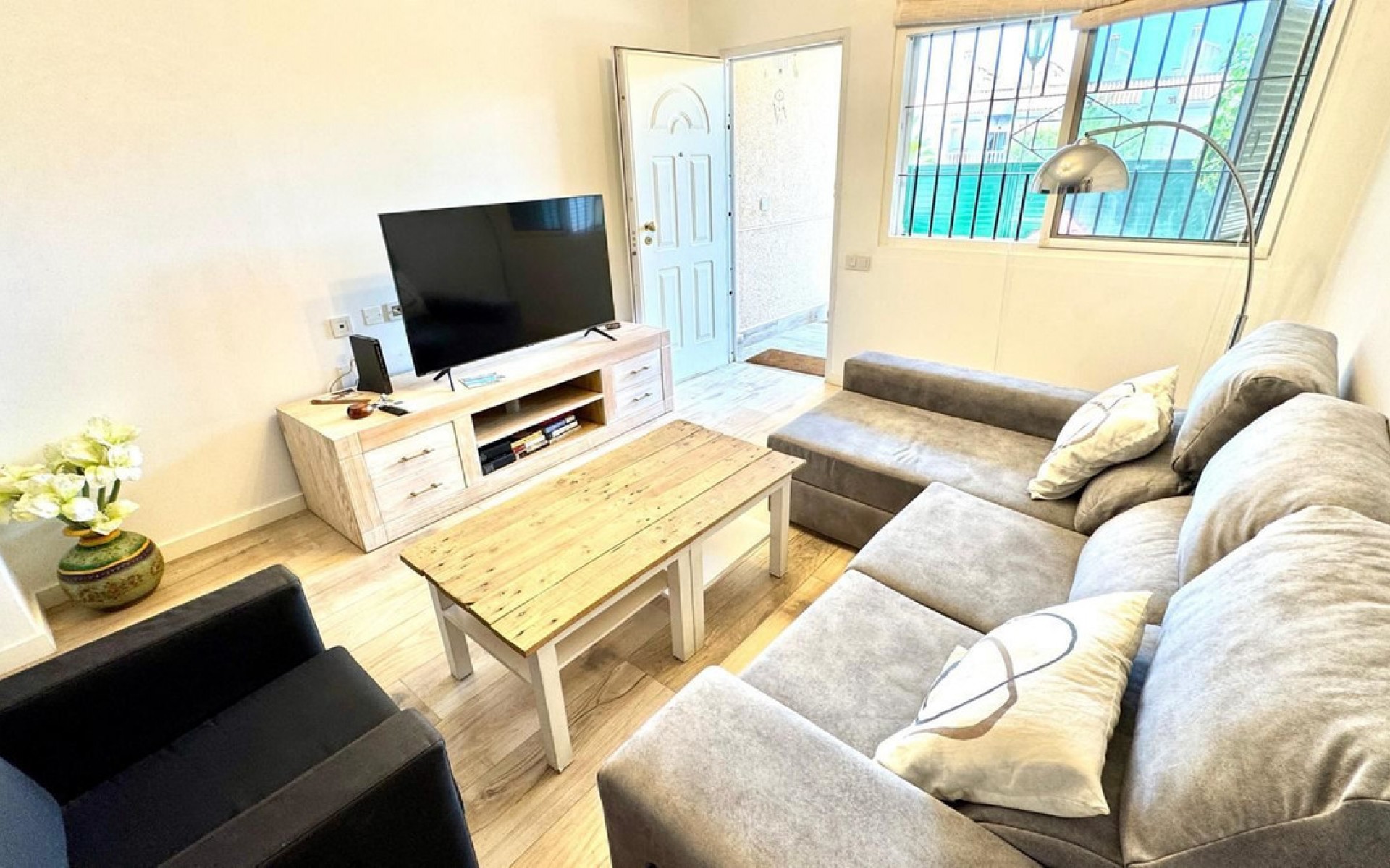 Resale - Apartment - Santa Pola - Gran Alacant