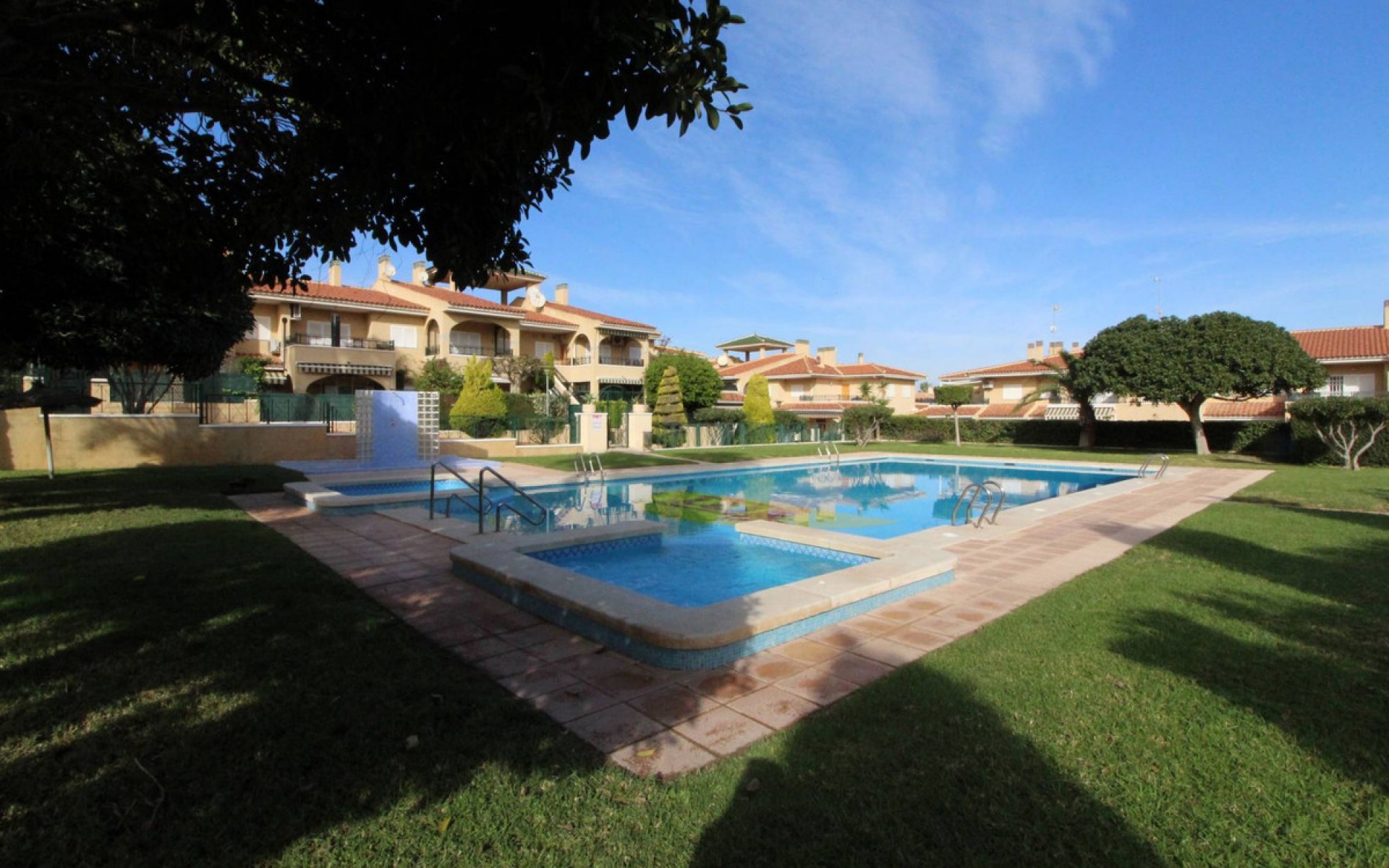 Resale - Apartment - Santa Pola - Gran Alacant