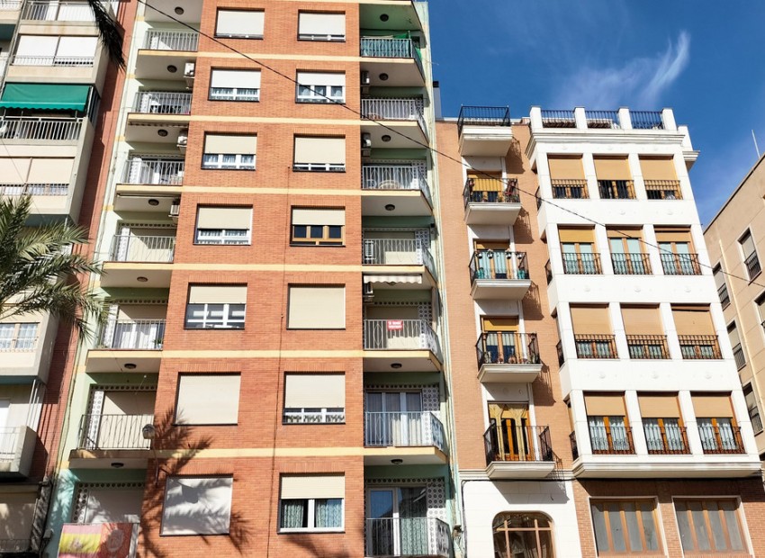Resale - Apartment - Sax - Sax Centro