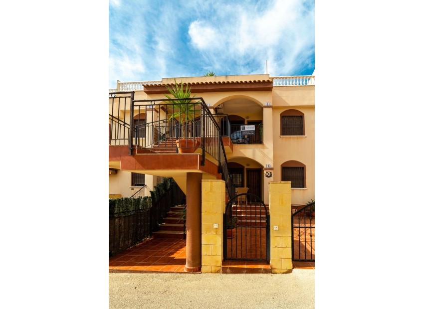 Resale - Apartment - Torrevieja - Aguas Nuevas