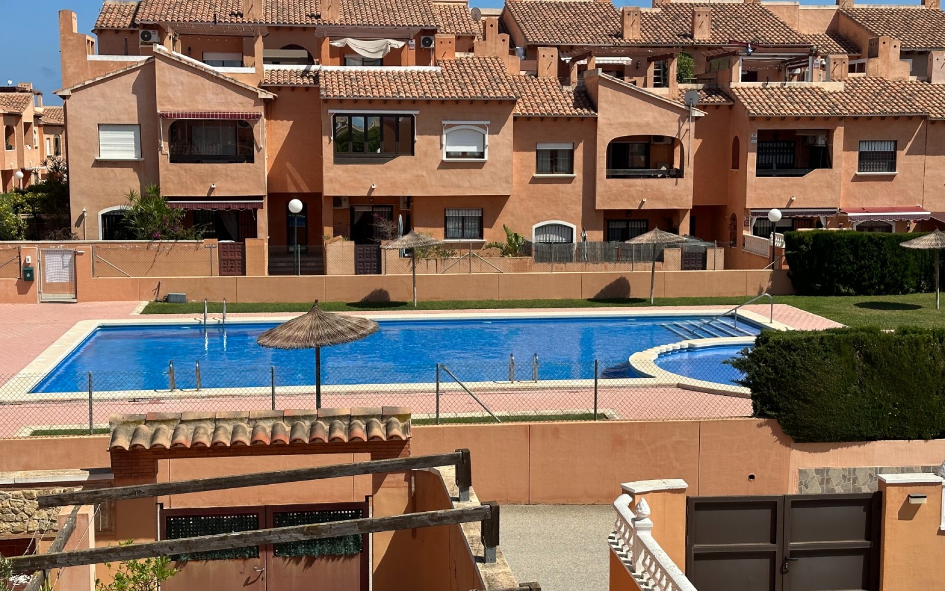 Resale - Apartment - Torrevieja - Aguas Nuevas