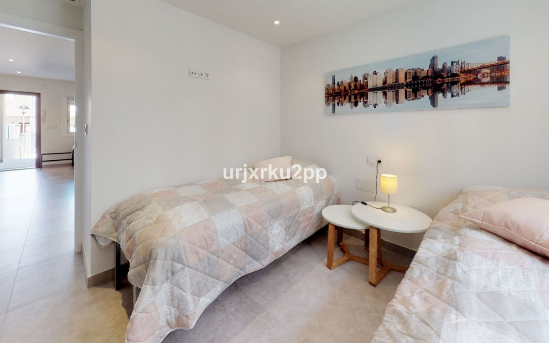 Resale - Apartment - Torrevieja - Aguas Nuevas