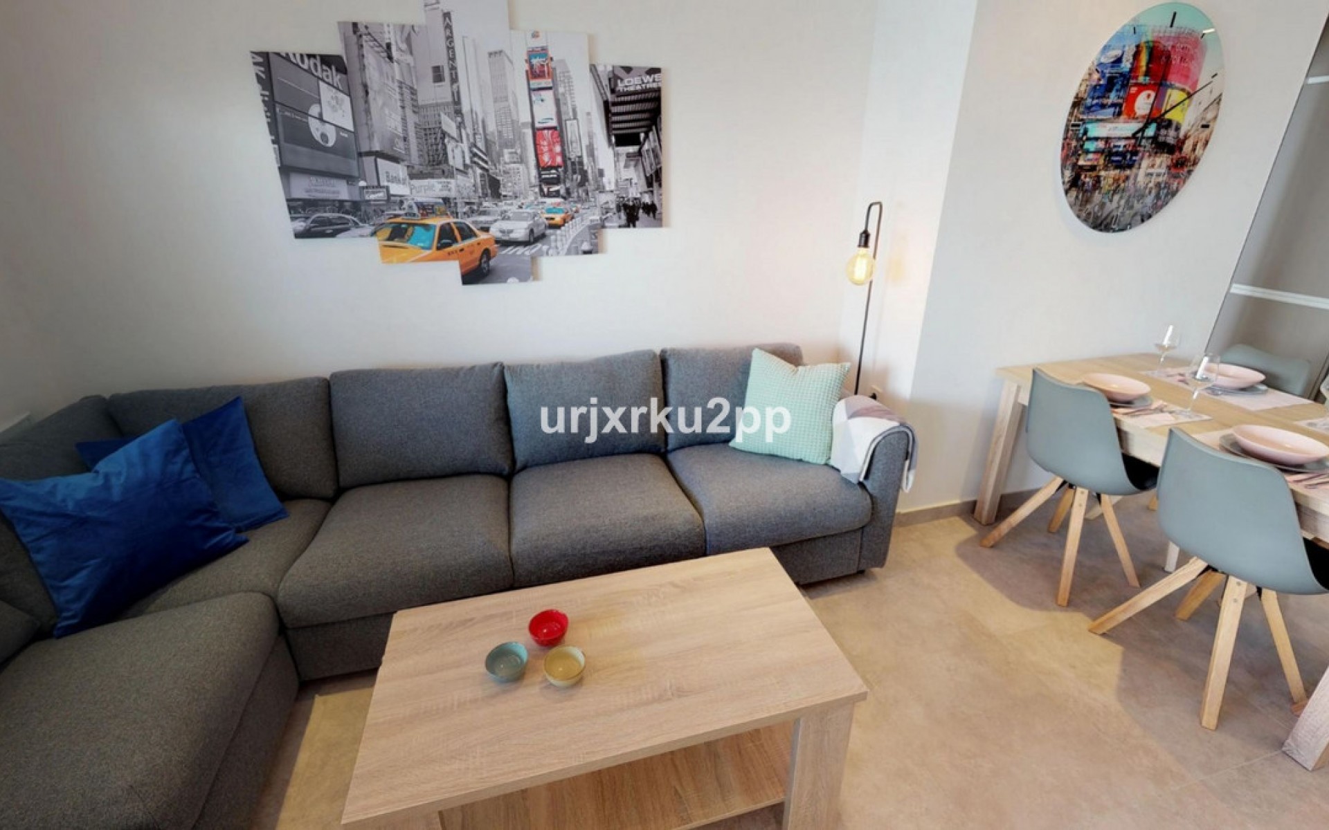 Resale - Apartment - Torrevieja - Aguas Nuevas