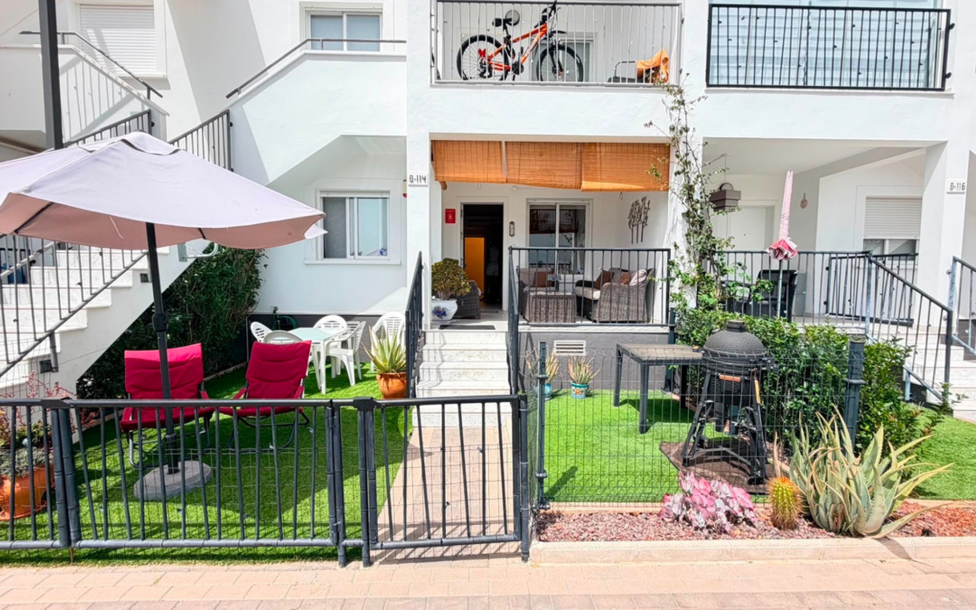 Resale - Apartment - Torrevieja - Aguas Nuevas