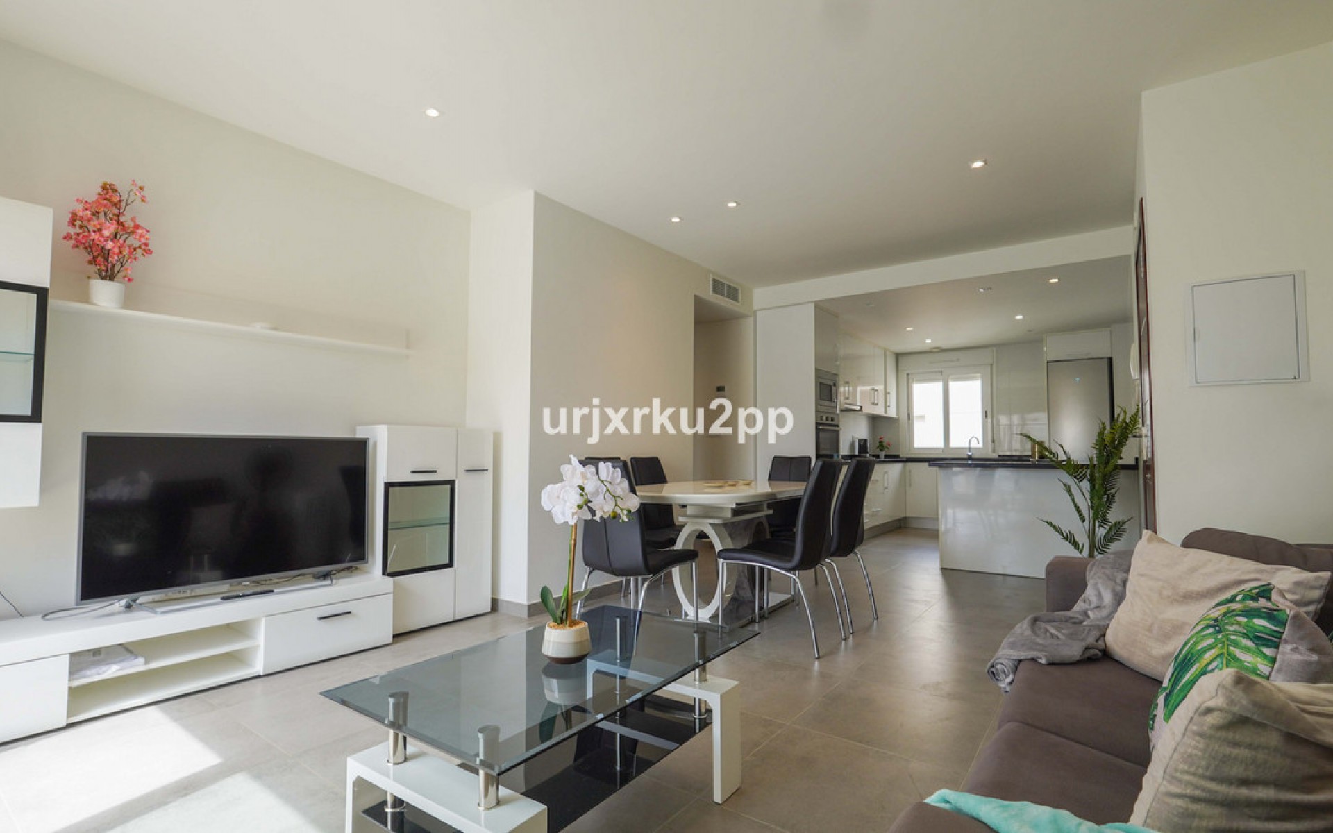 Resale - Apartment - Torrevieja - Aguas Nuevas