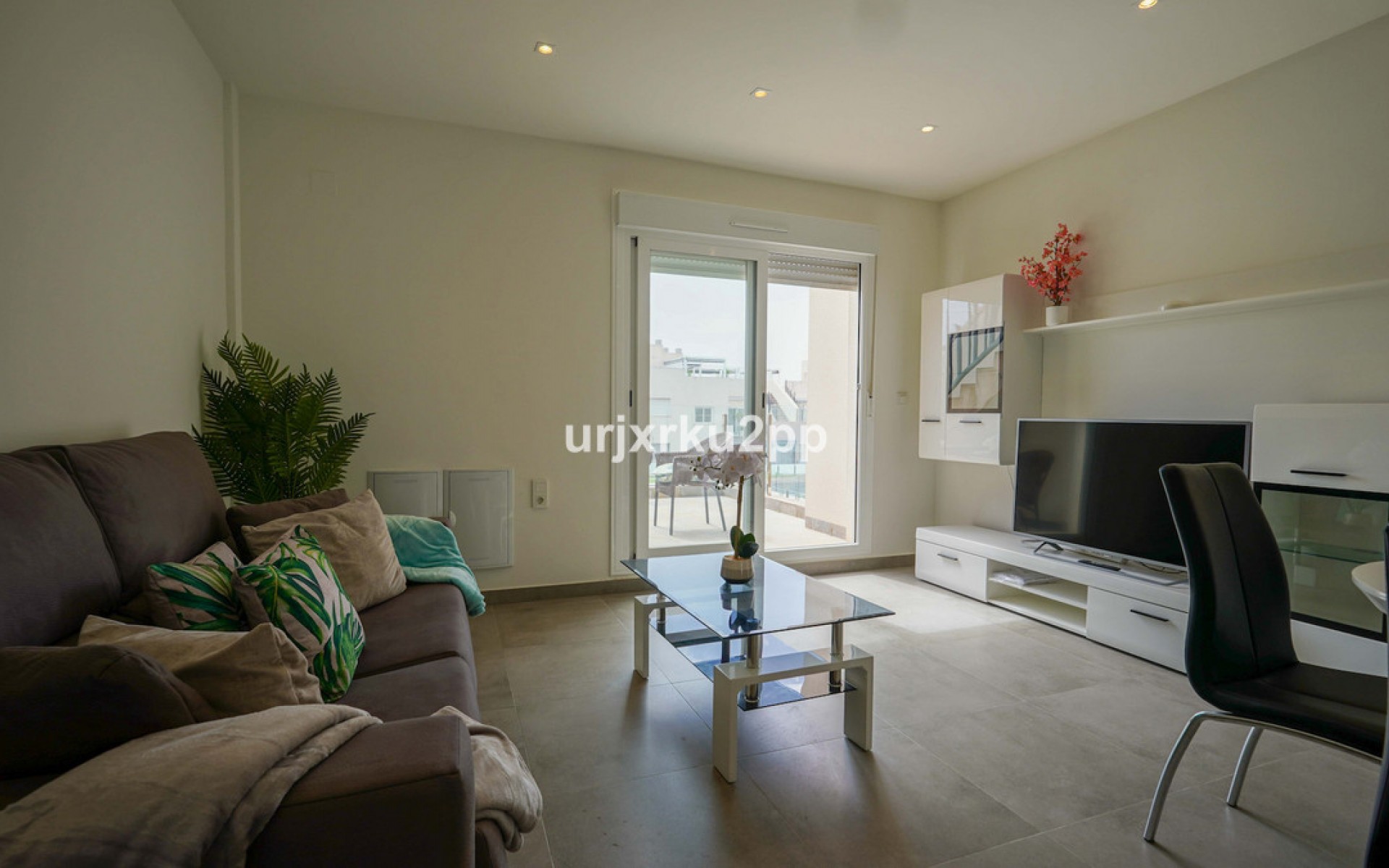 Resale - Apartment - Torrevieja - Aguas Nuevas