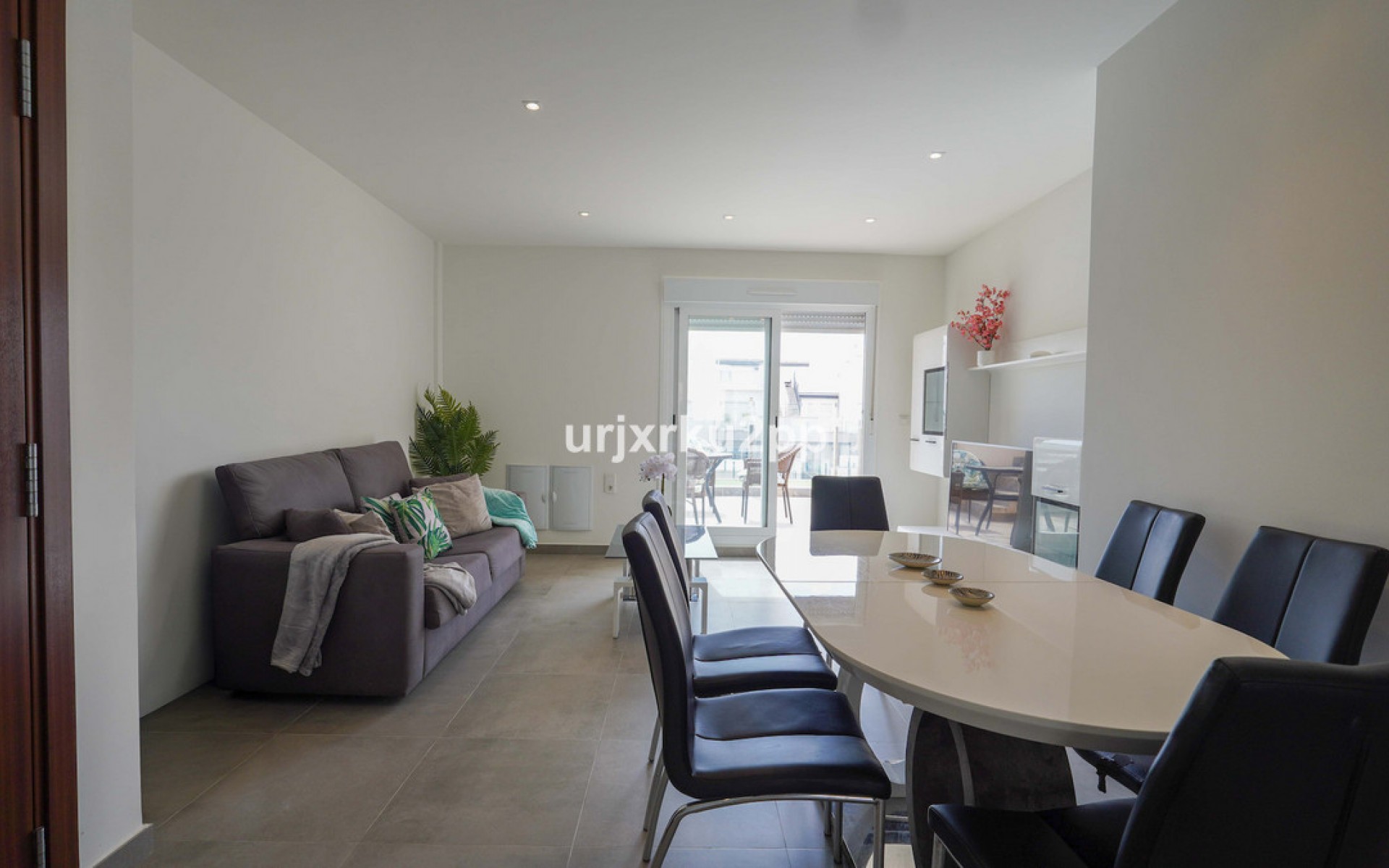 Resale - Apartment - Torrevieja - Aguas Nuevas