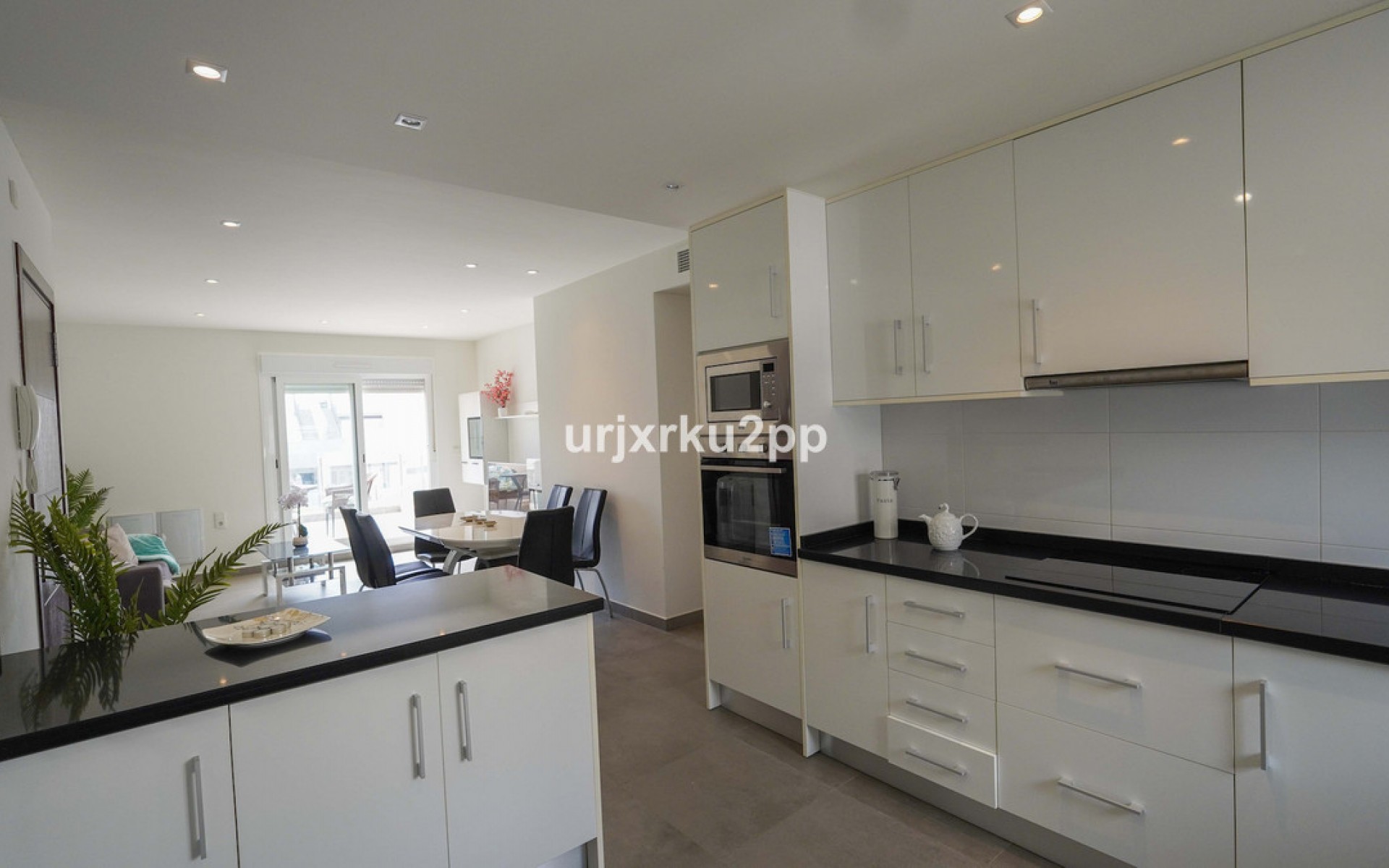 Resale - Apartment - Torrevieja - Aguas Nuevas