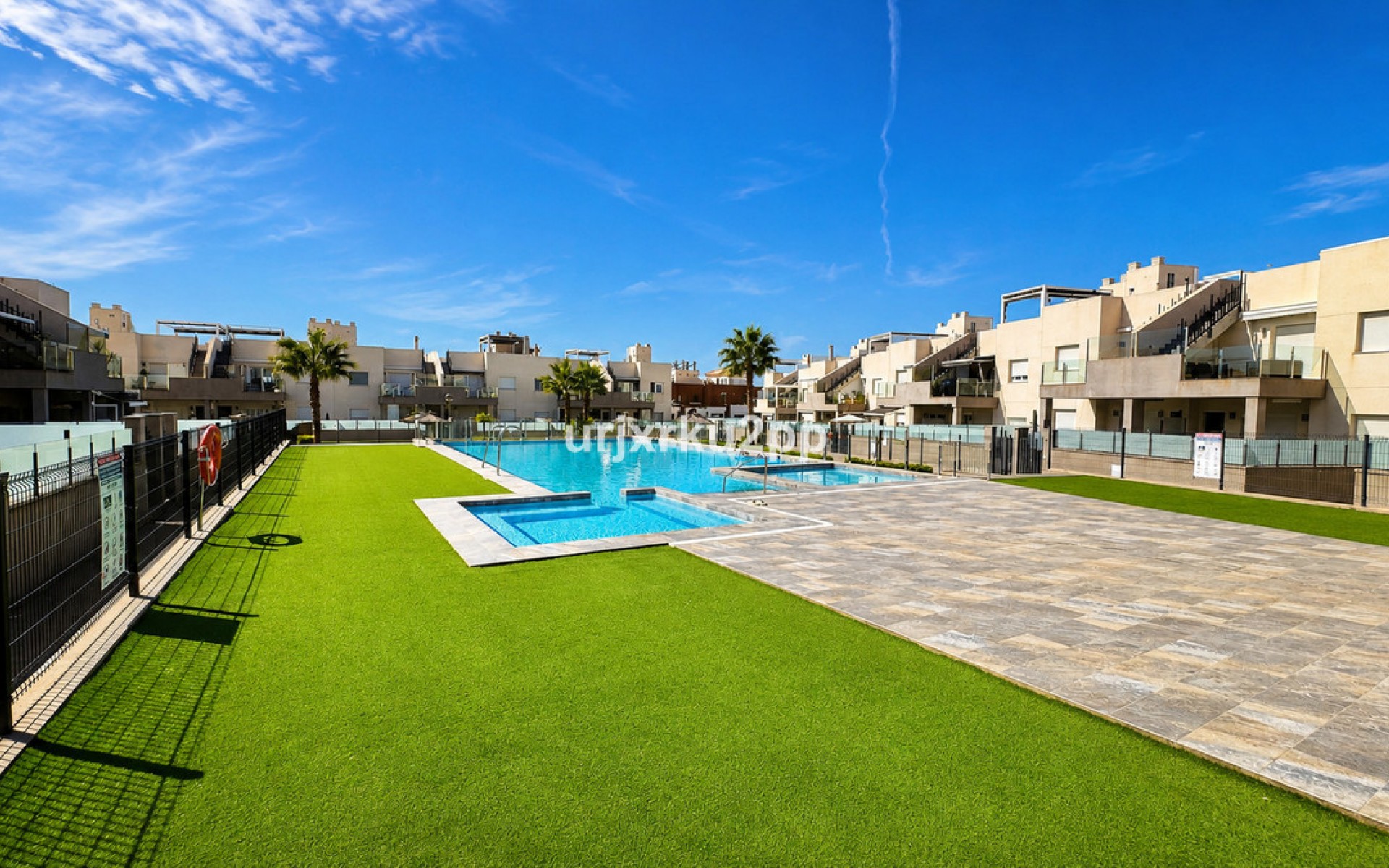 Resale - Apartment - Torrevieja - Aguas Nuevas