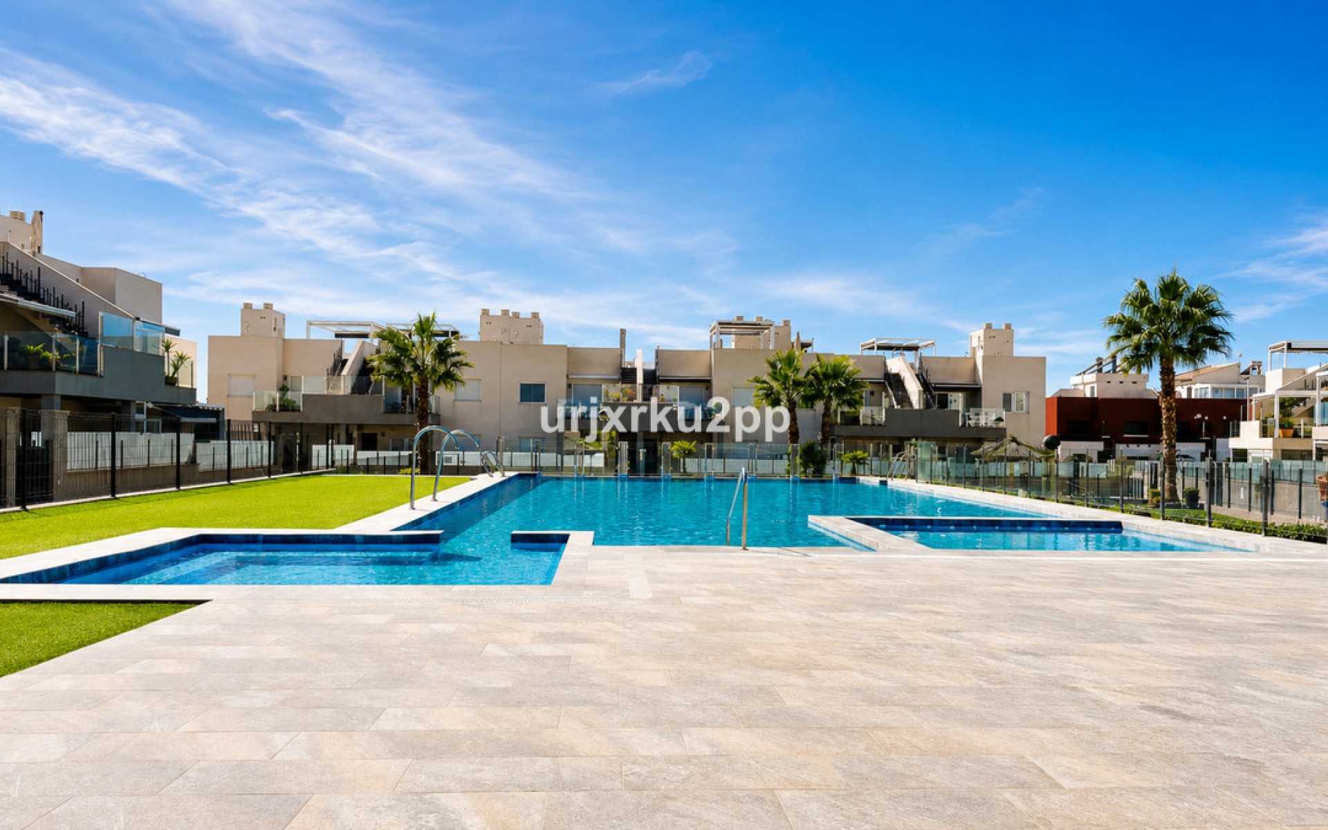 Resale - Apartment - Torrevieja - Aguas Nuevas
