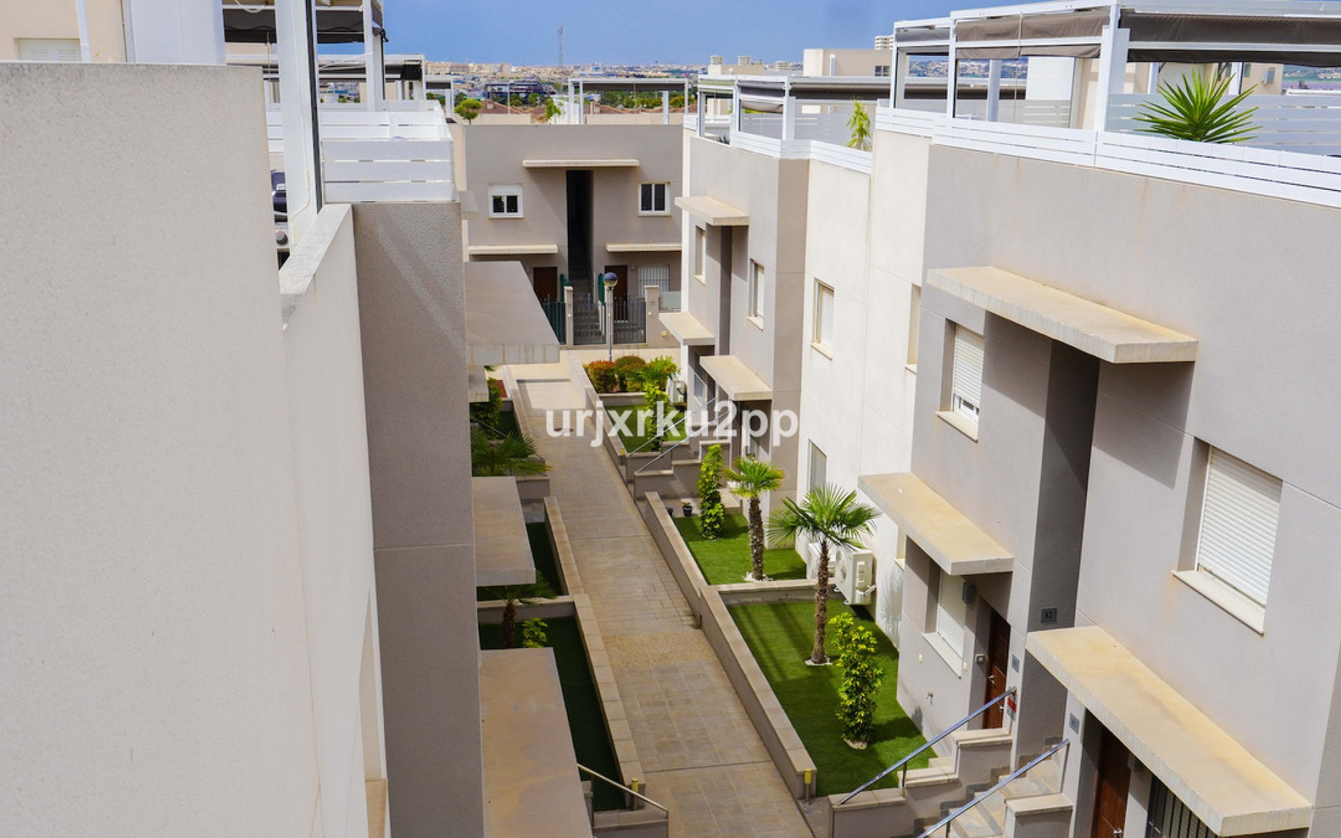 Resale - Apartment - Torrevieja - Aguas Nuevas