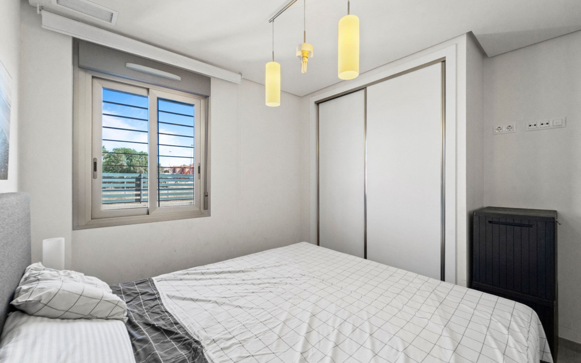 Resale - Apartment - Torrevieja - Aguas Nuevas