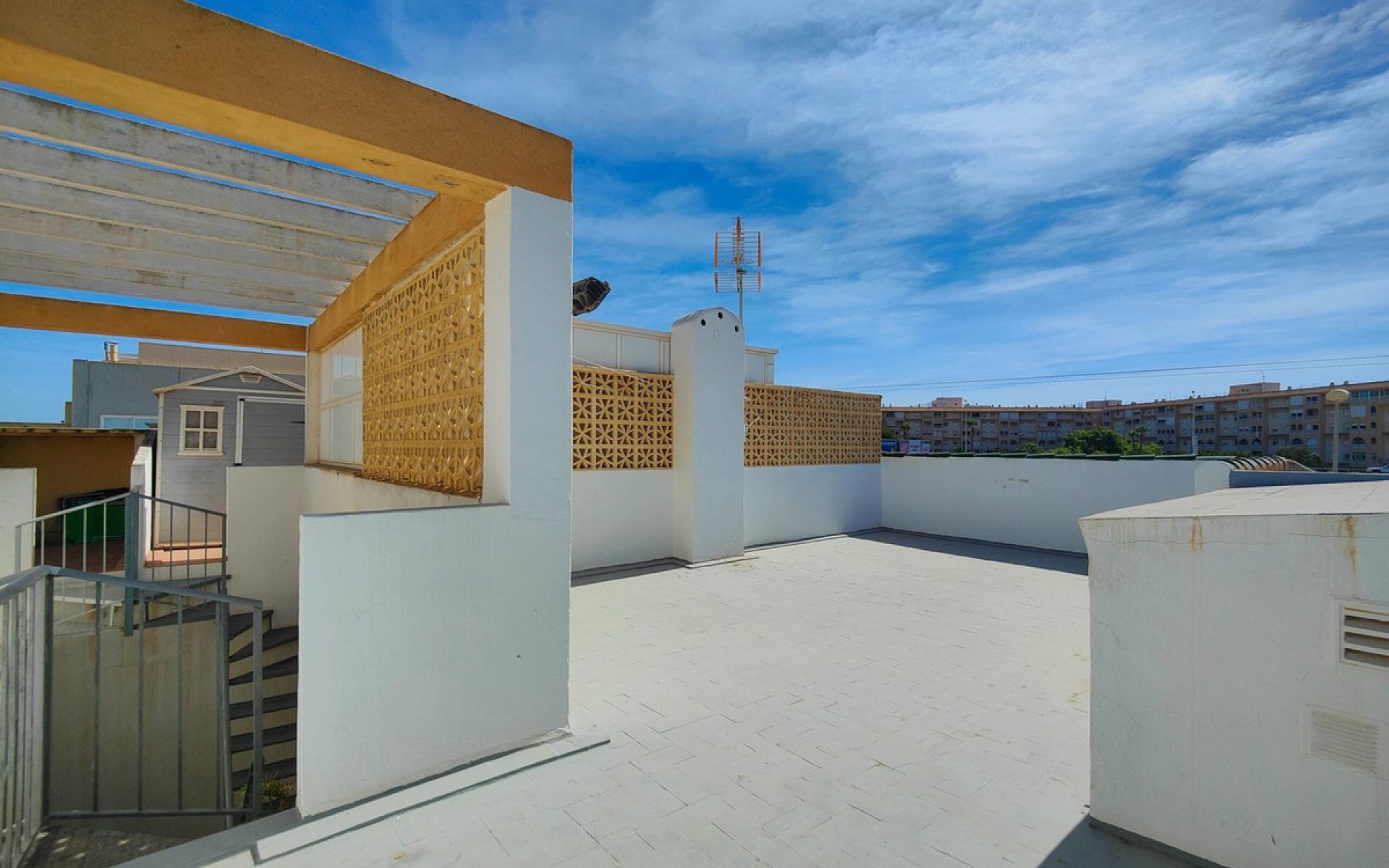 Resale - Apartment - Torrevieja - El Acequión - Los Náufragos