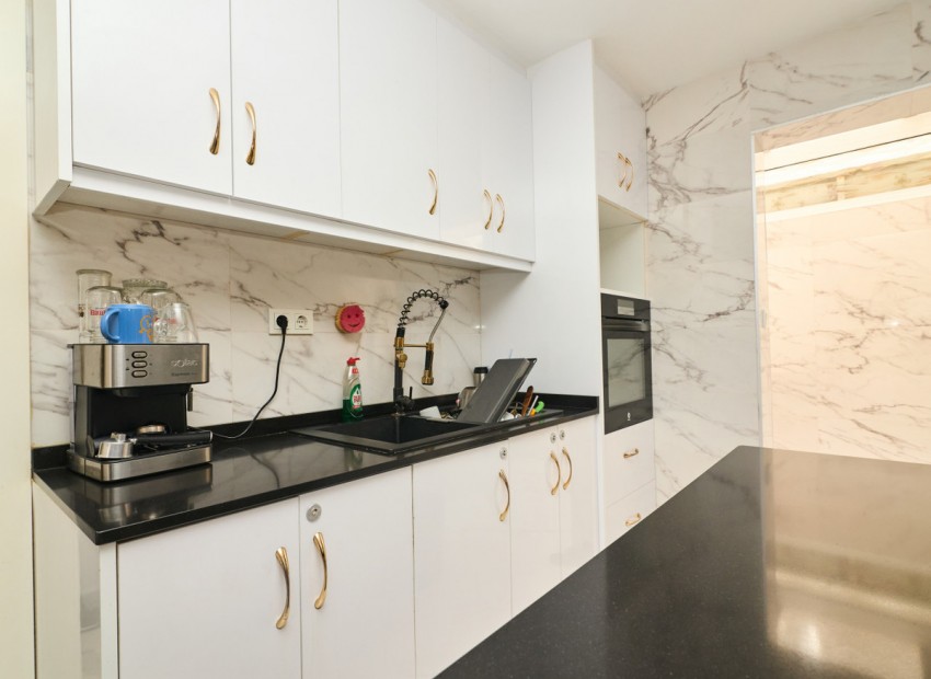 Resale - Apartment - Torrevieja - Jardin del Mar